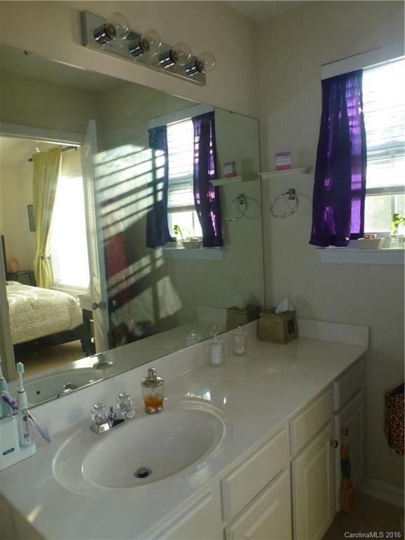 Ridge Pointe - Residential