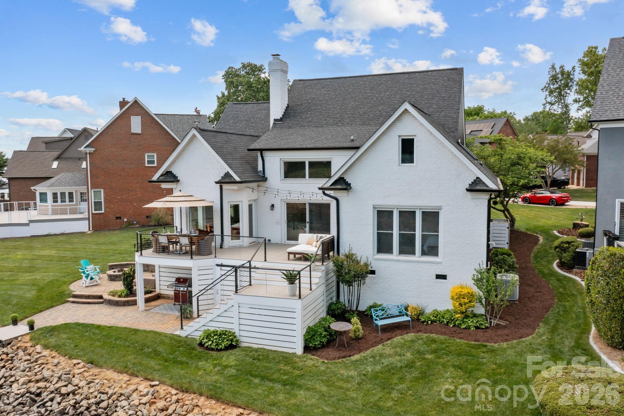 100 Norman Place - Residential