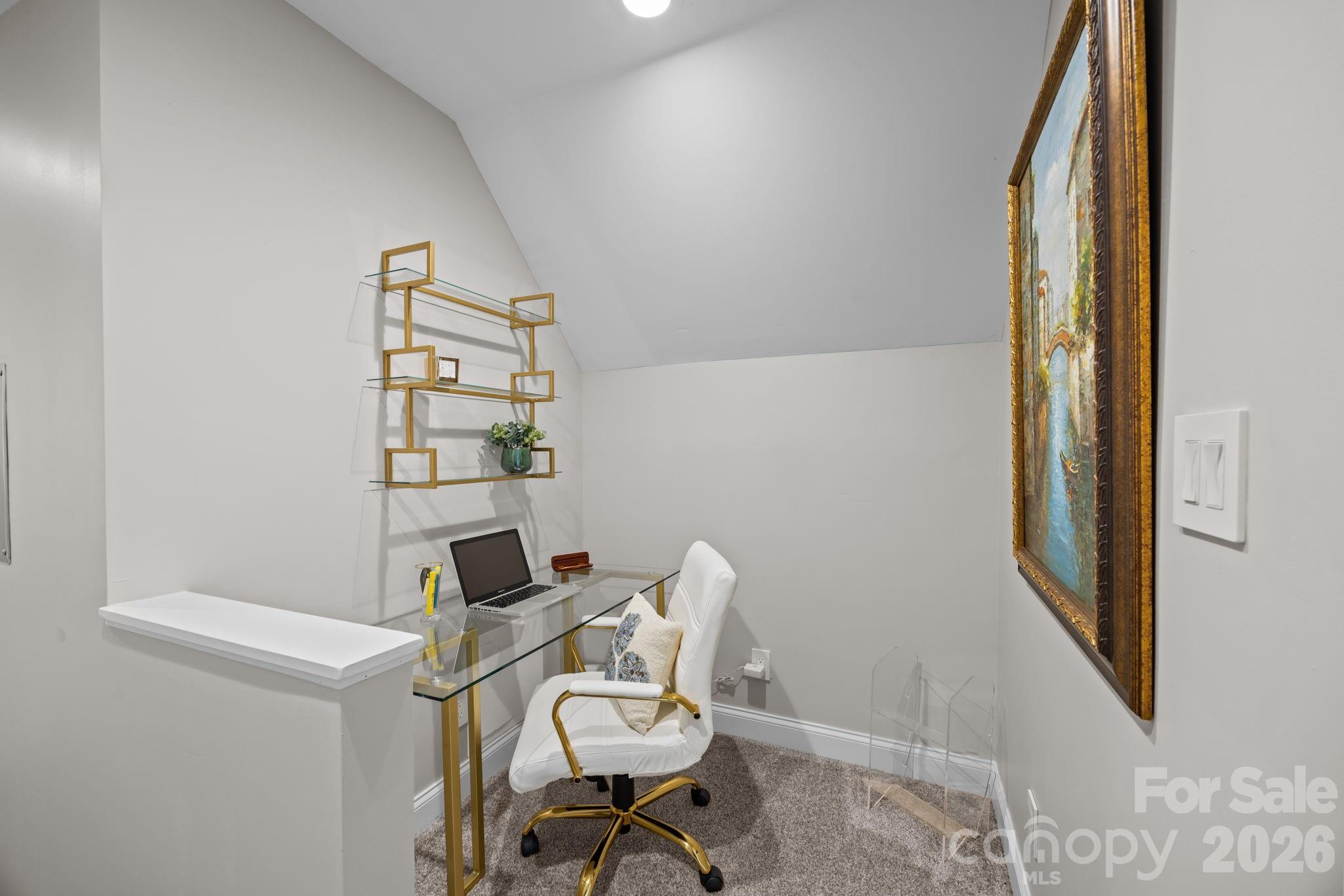 100 Norman Place - Residential
