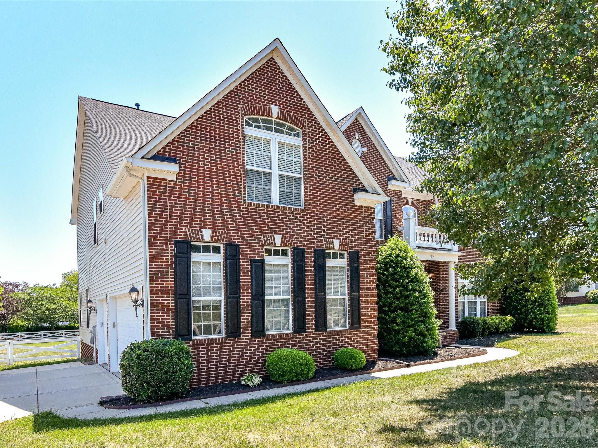 139 Corona Circle