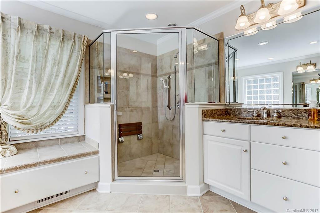 Lansdowne - Residential