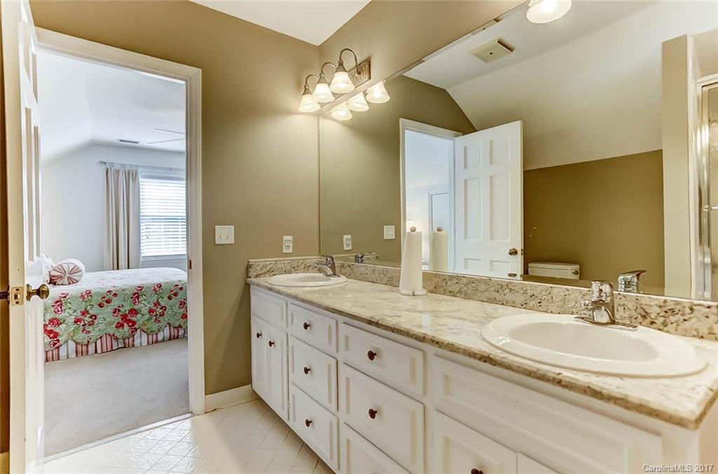 Lansdowne - Residential