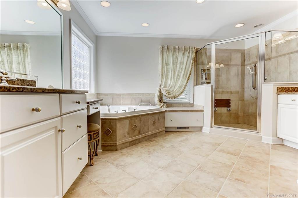 Lansdowne - Residential