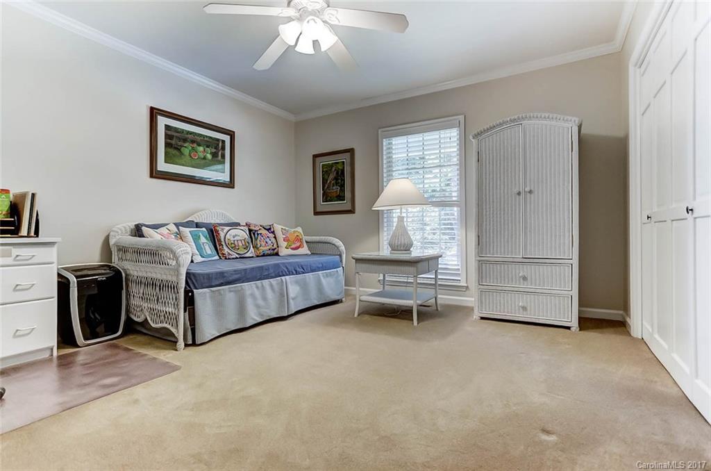 Lansdowne - Residential