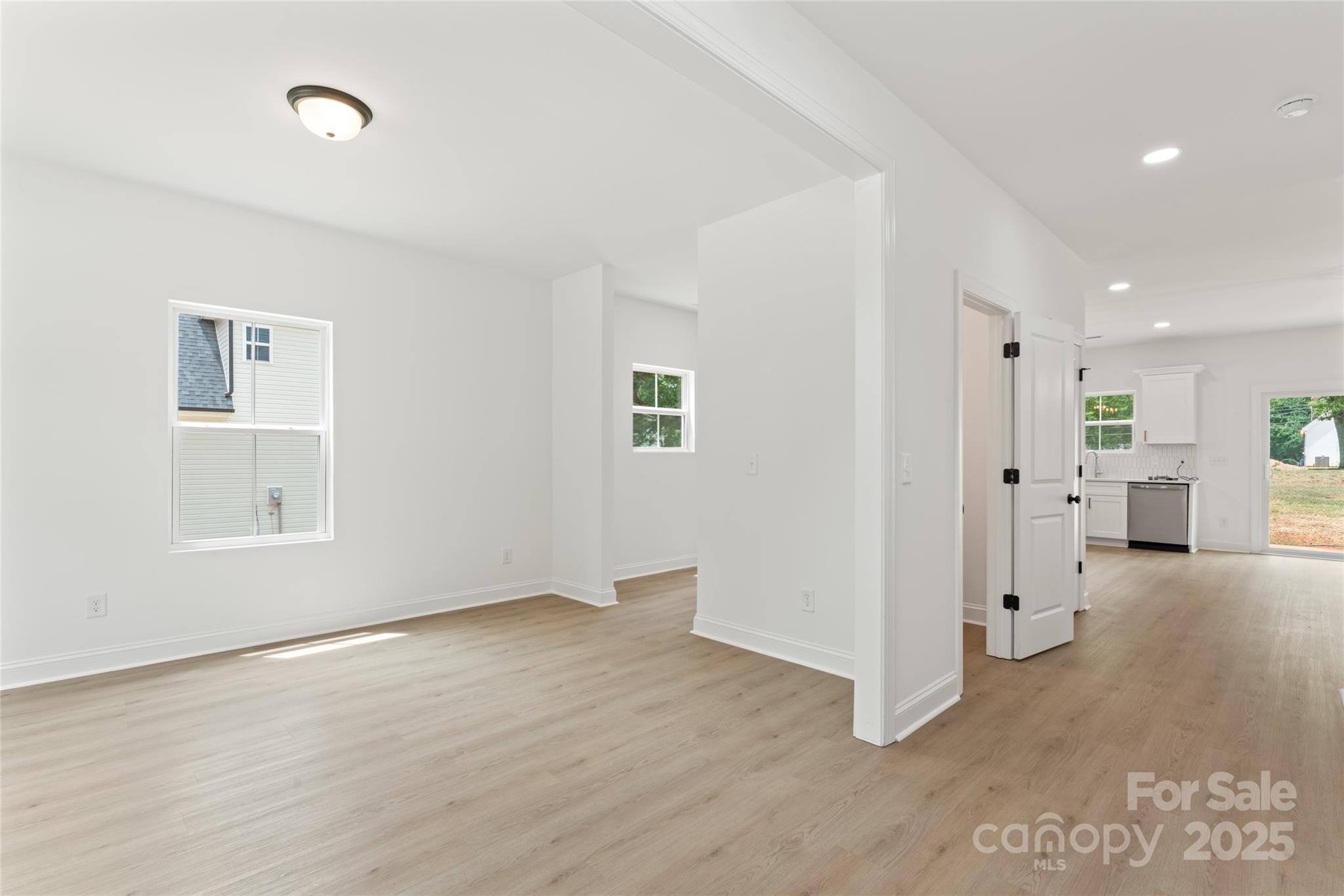 337 Henderson Circle