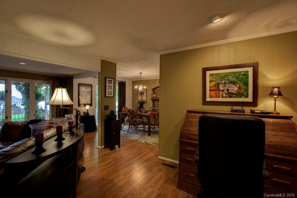 Lakeside - Residential