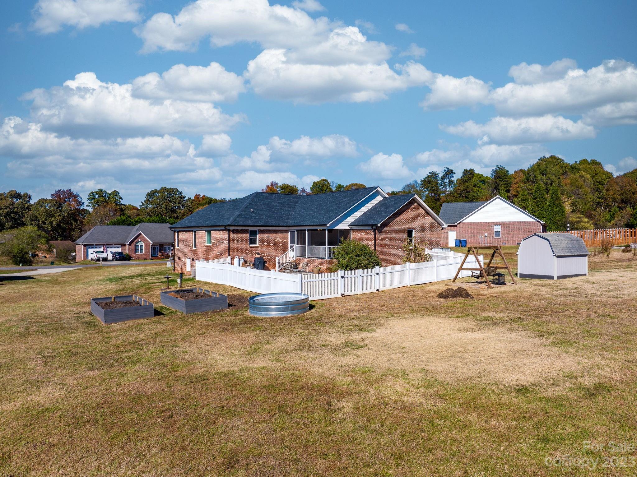 Blackburn Ridge - Residential