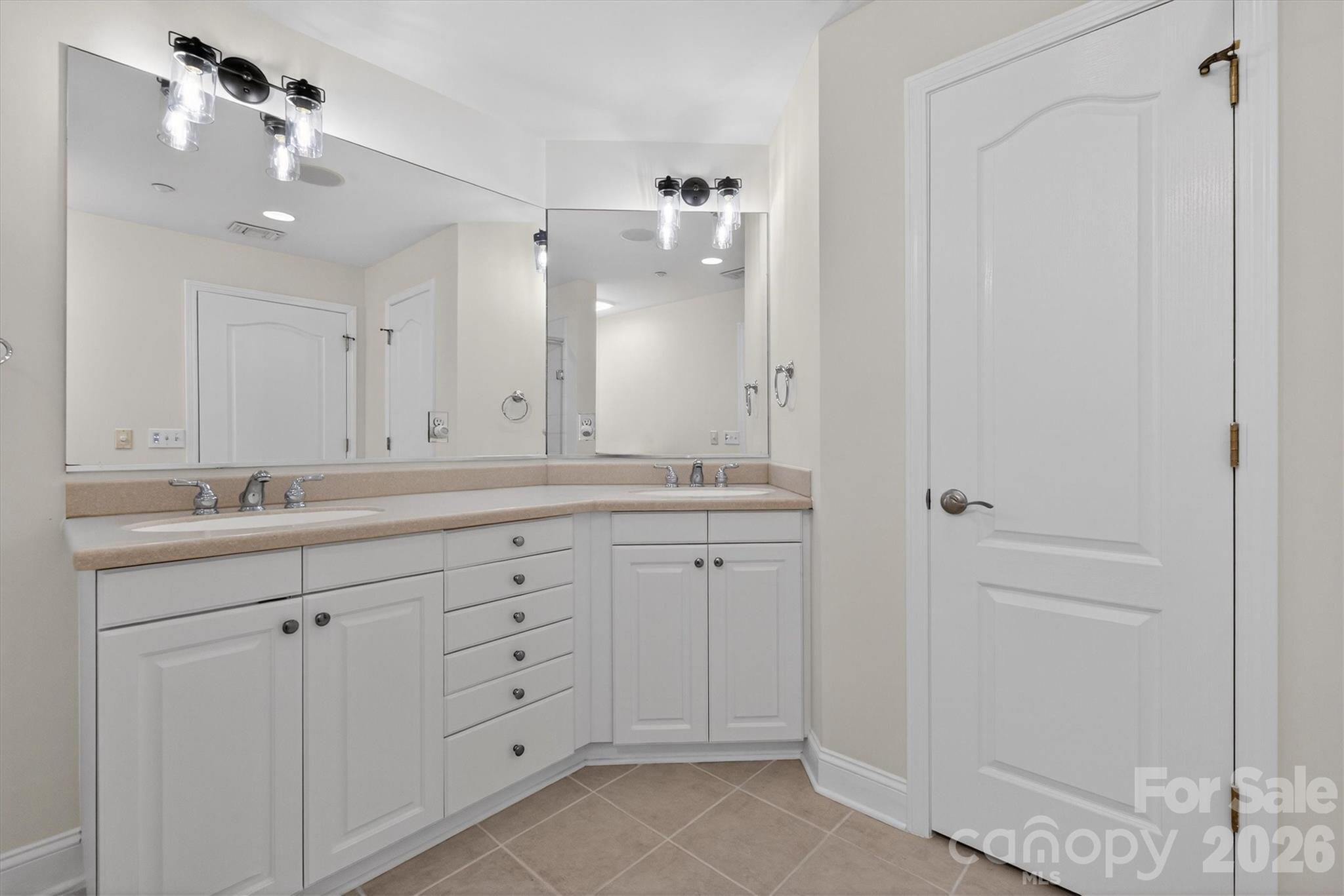 Jefferson Square - Residential