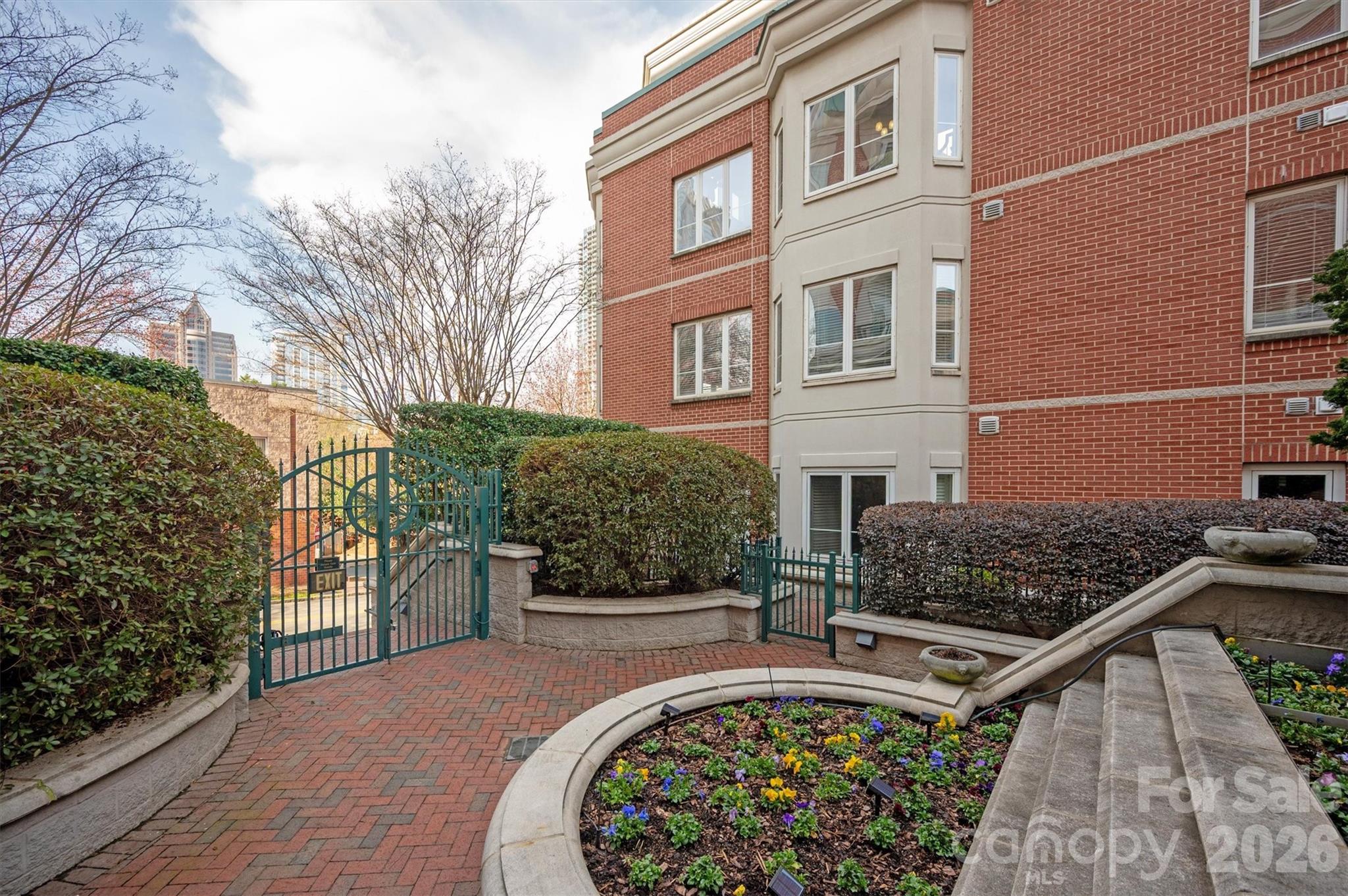 Jefferson Square - Residential