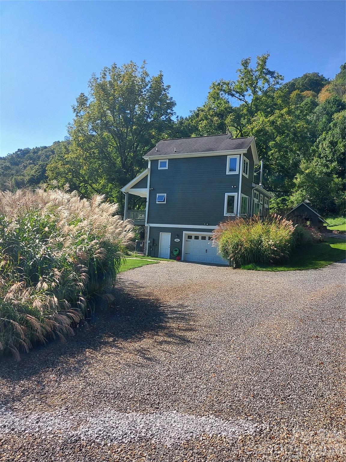 1201 Cathey Cove Road