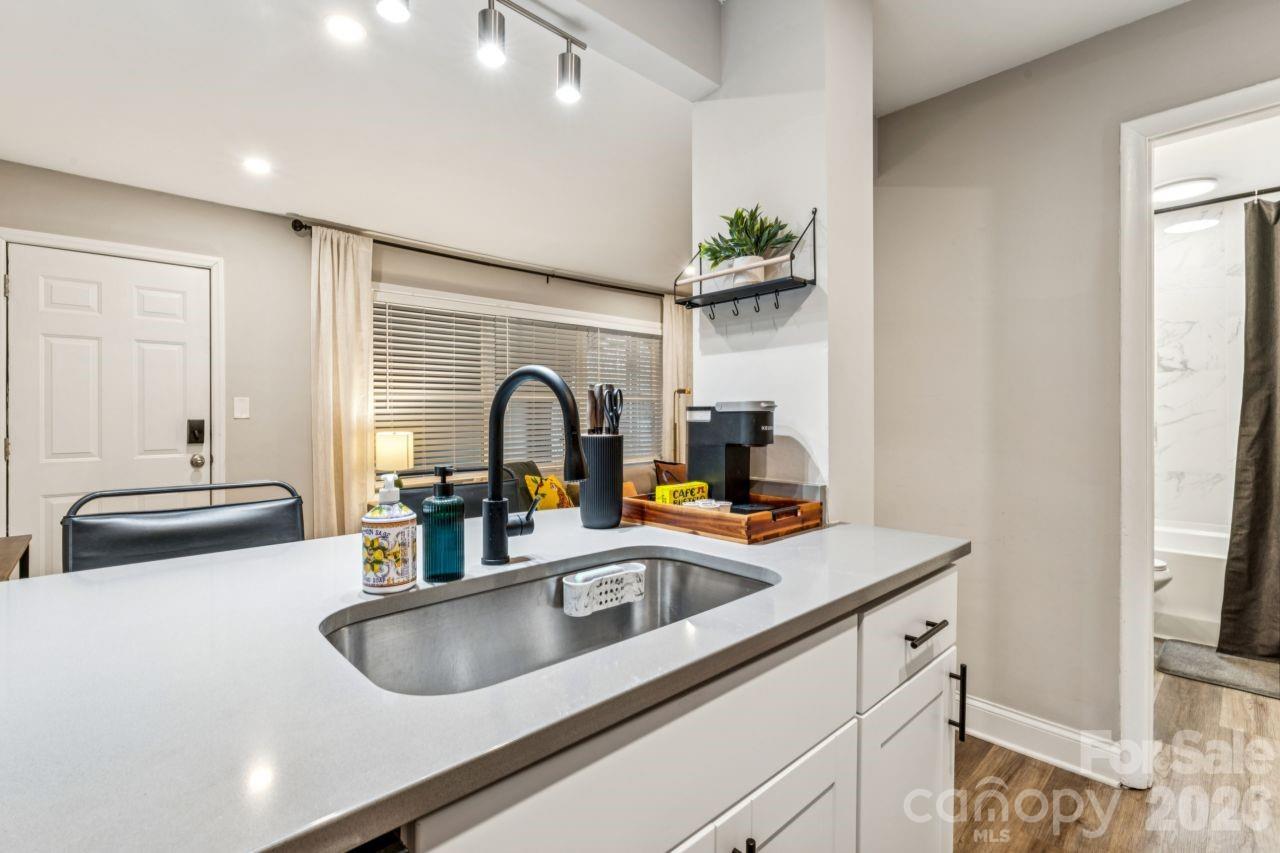 NoDa Landing Condominiums - Residential