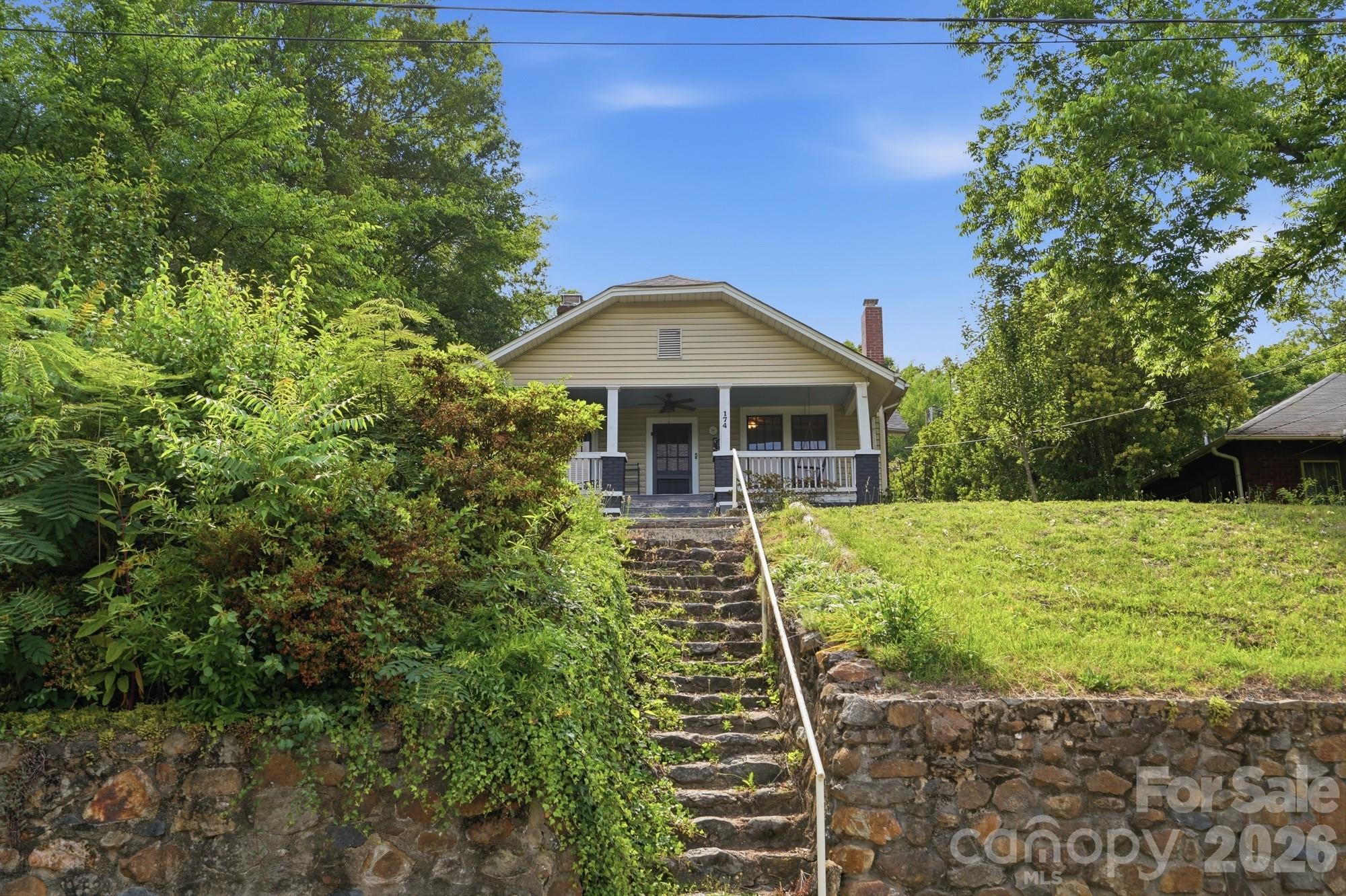 174 Virginia Street SE