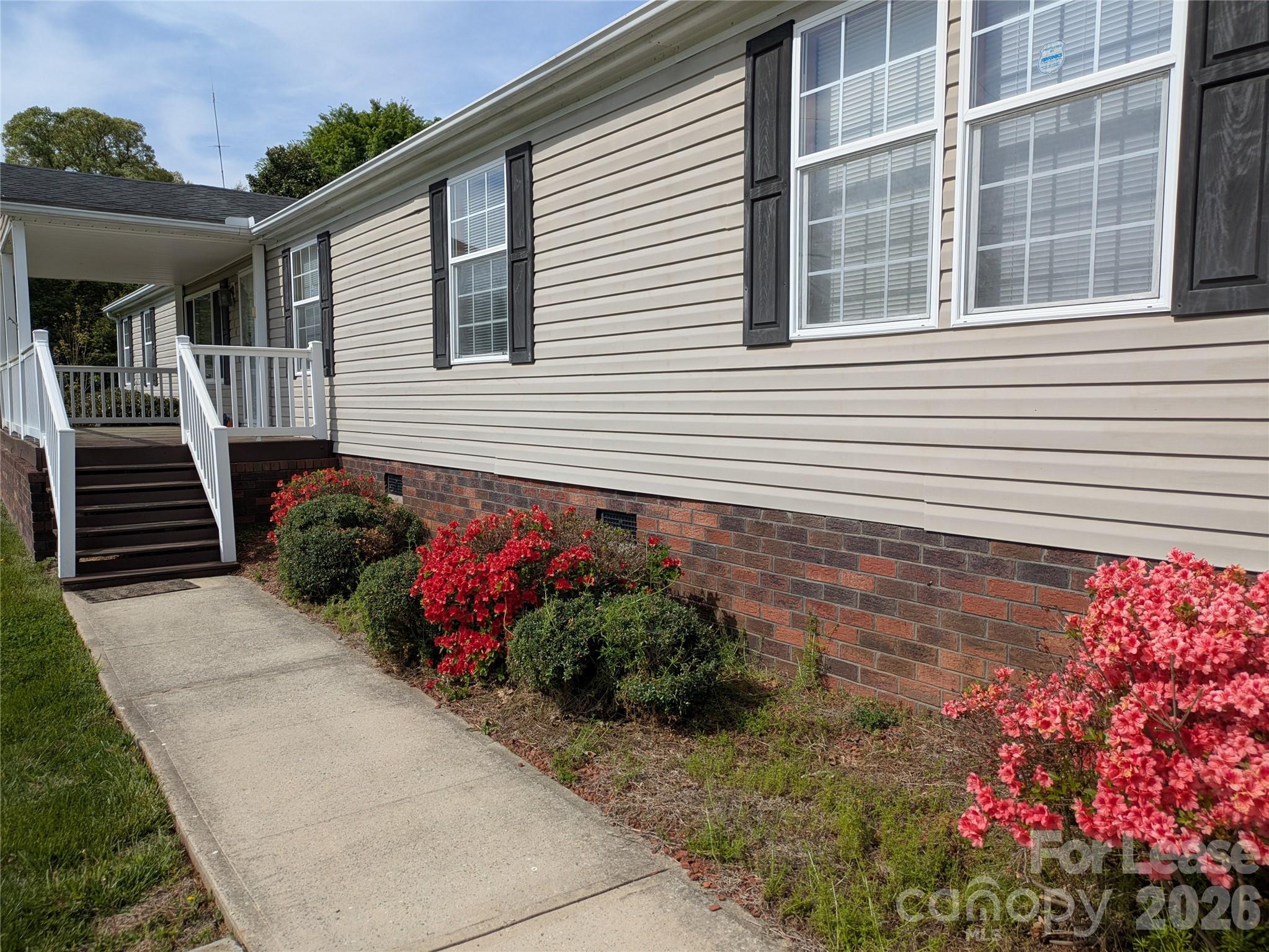 338 Weathers Creek Road