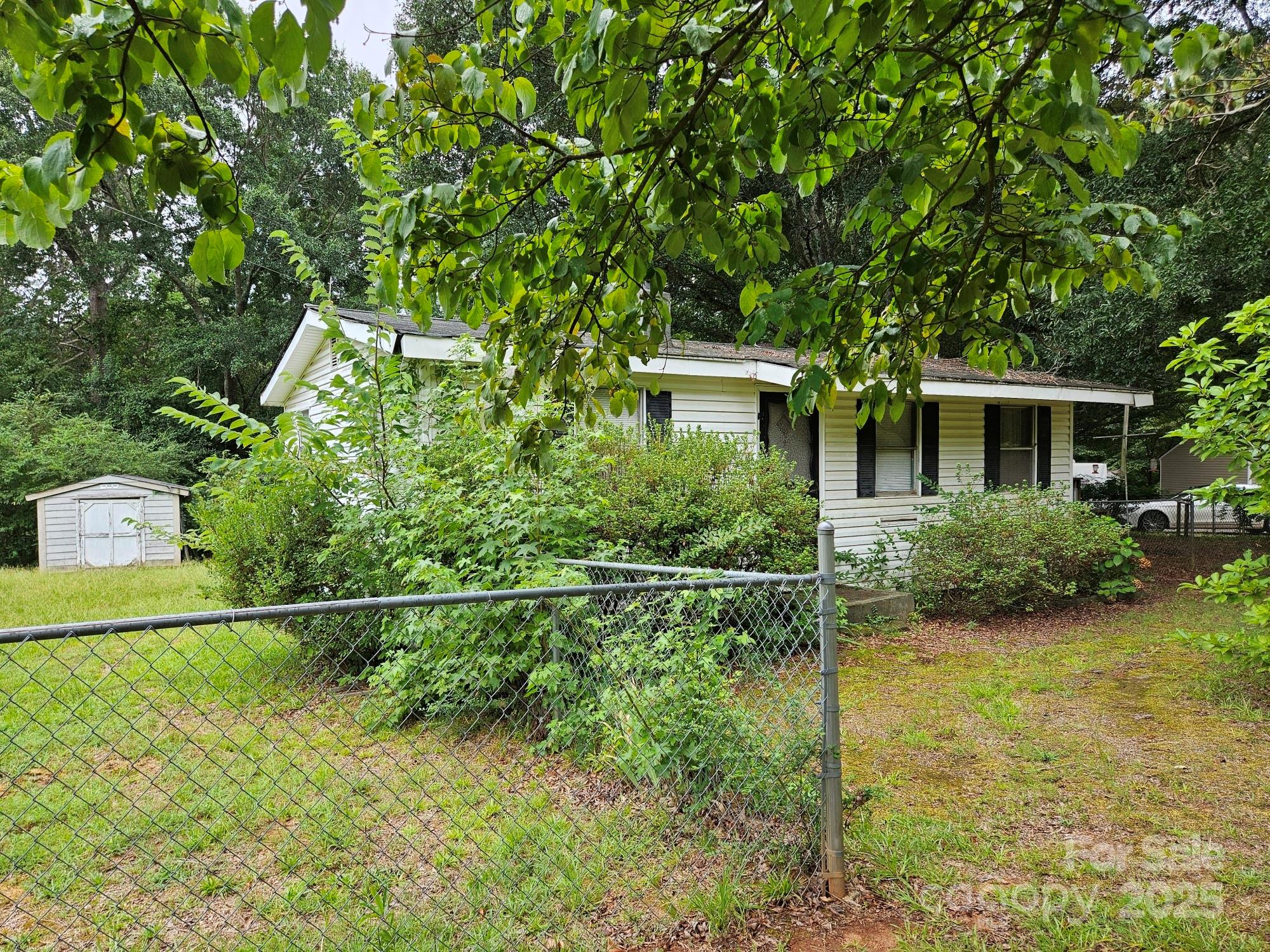 1710 Merritt Road 3