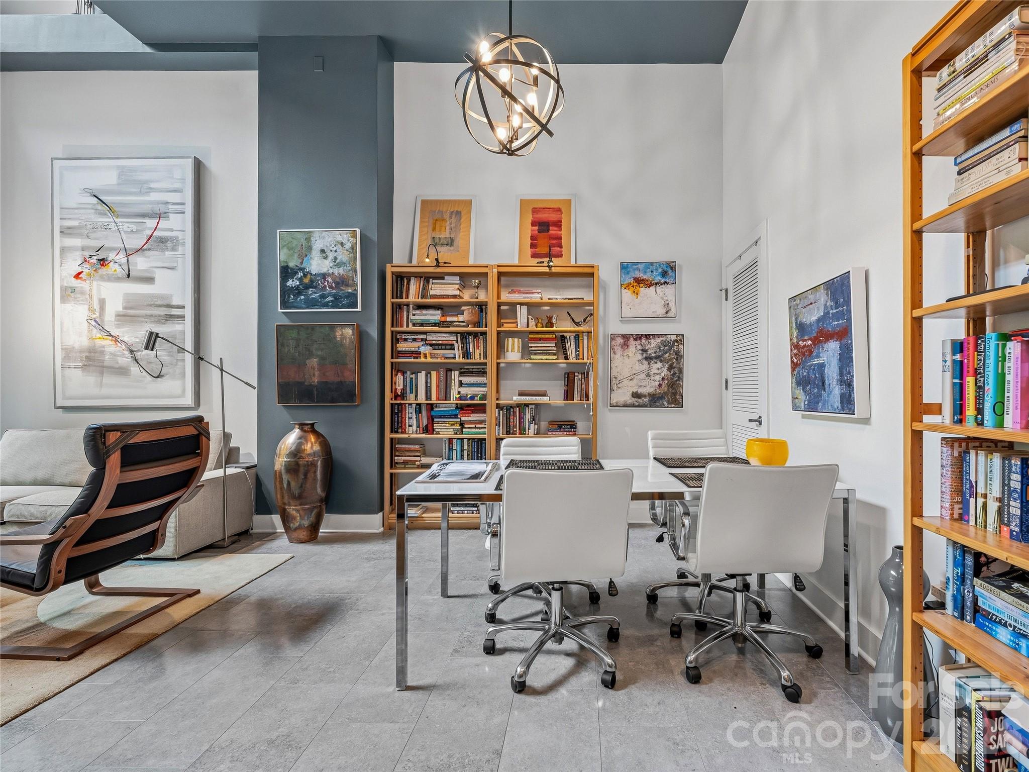 60 North Market - Residential