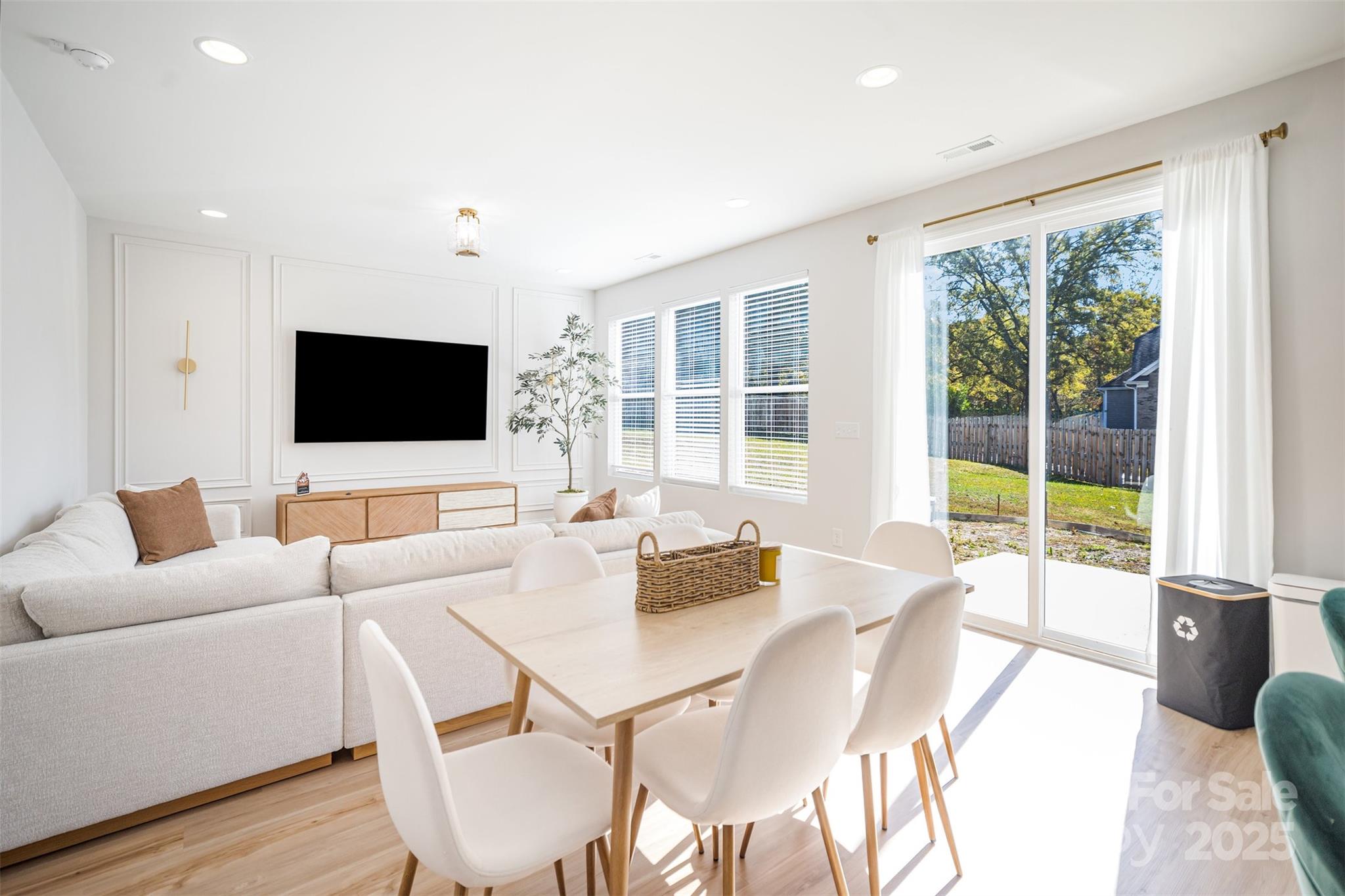 320 Lawrence Gray Road