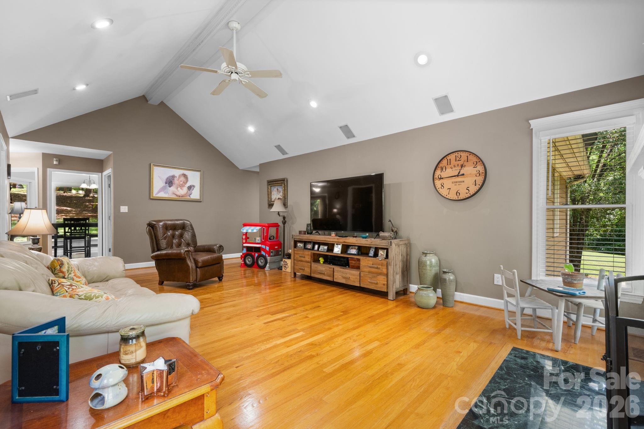 4093 Fairview Drive