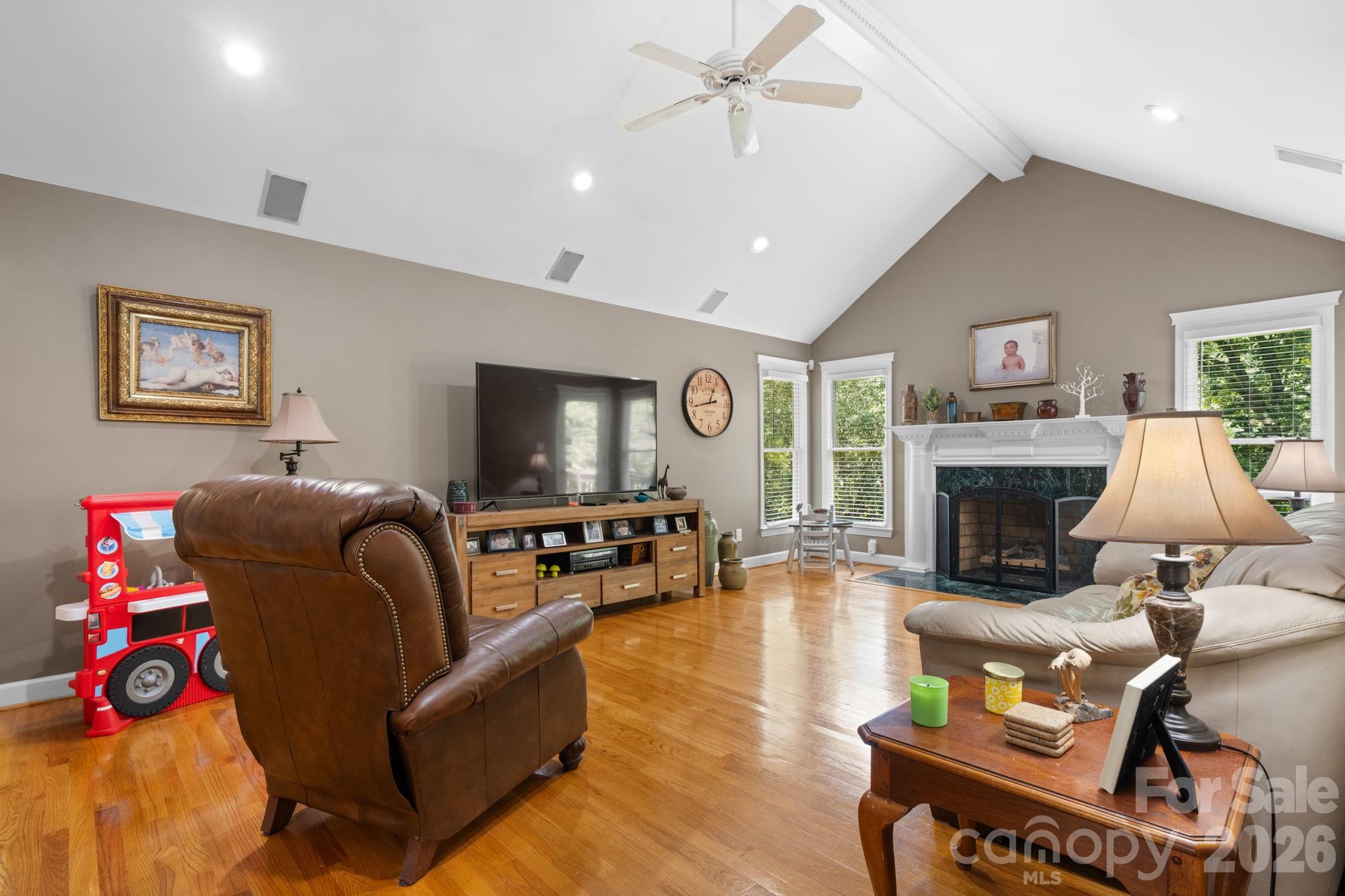 4093 Fairview Drive