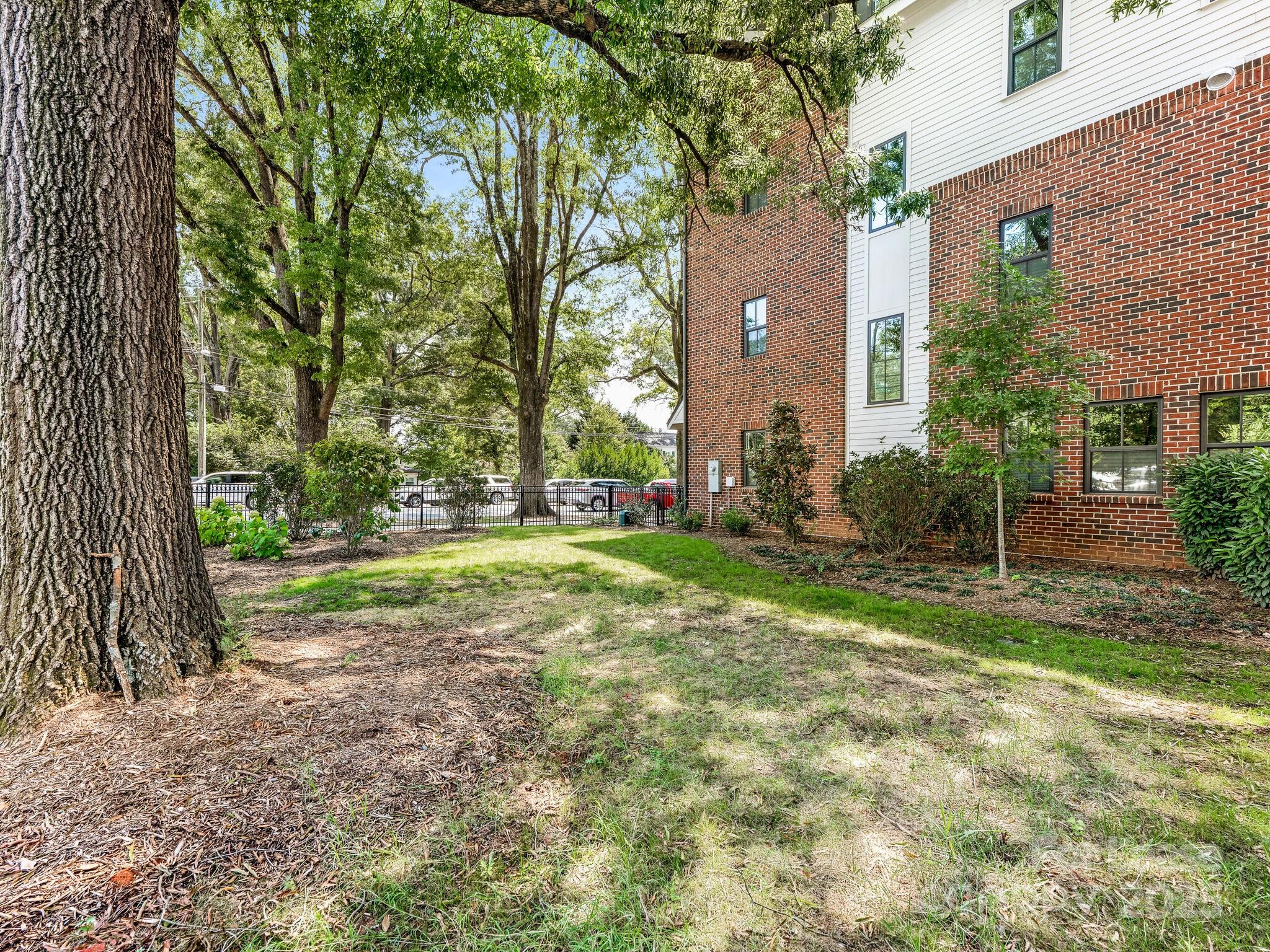 Selwyn Walk - Residential Lease