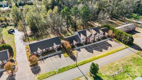 A home in Hickory