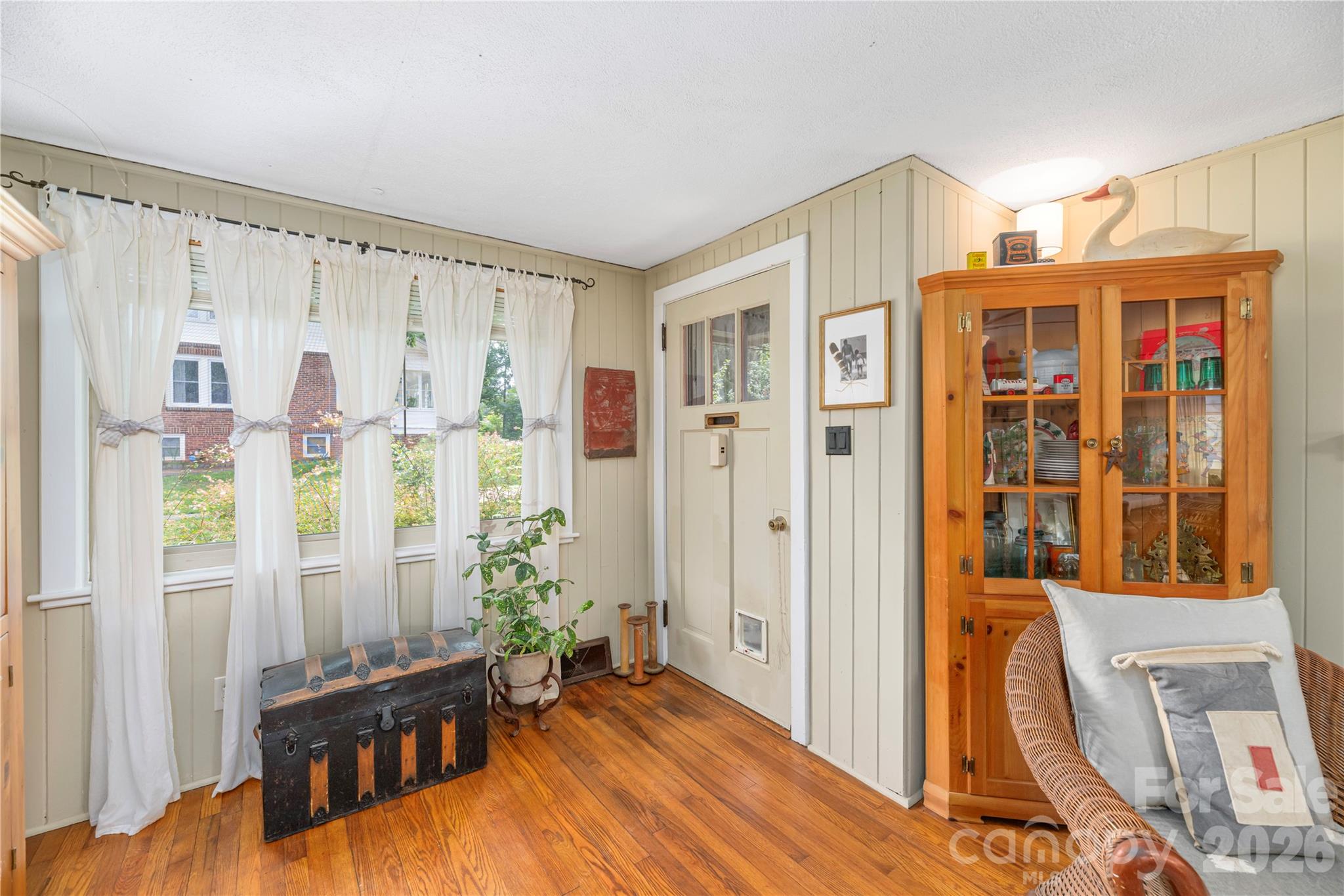 21 Lincoln Avenue