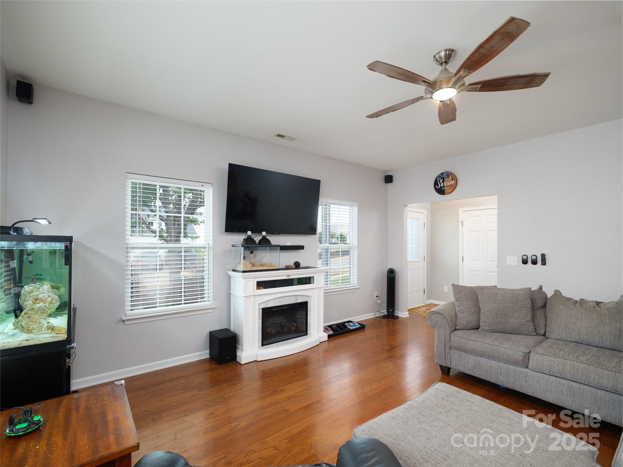 28111 Egrets Court