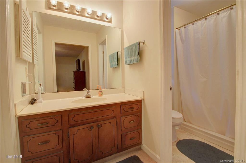 Chestnut Lake - Residential