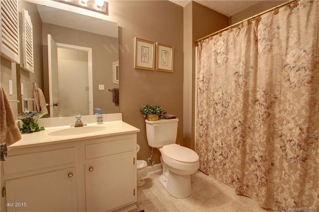 Chestnut Lake - Residential