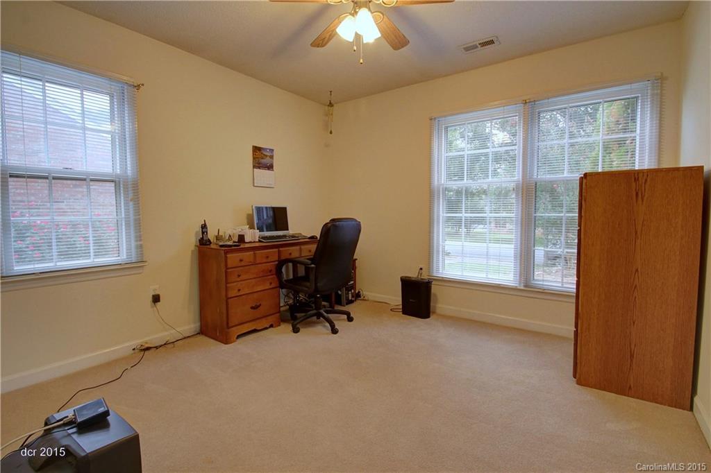 Chestnut Lake - Residential