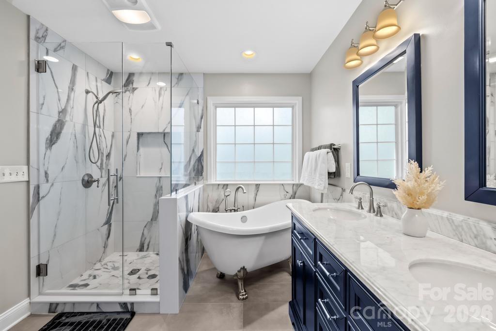 Hampton Ridge - Residential