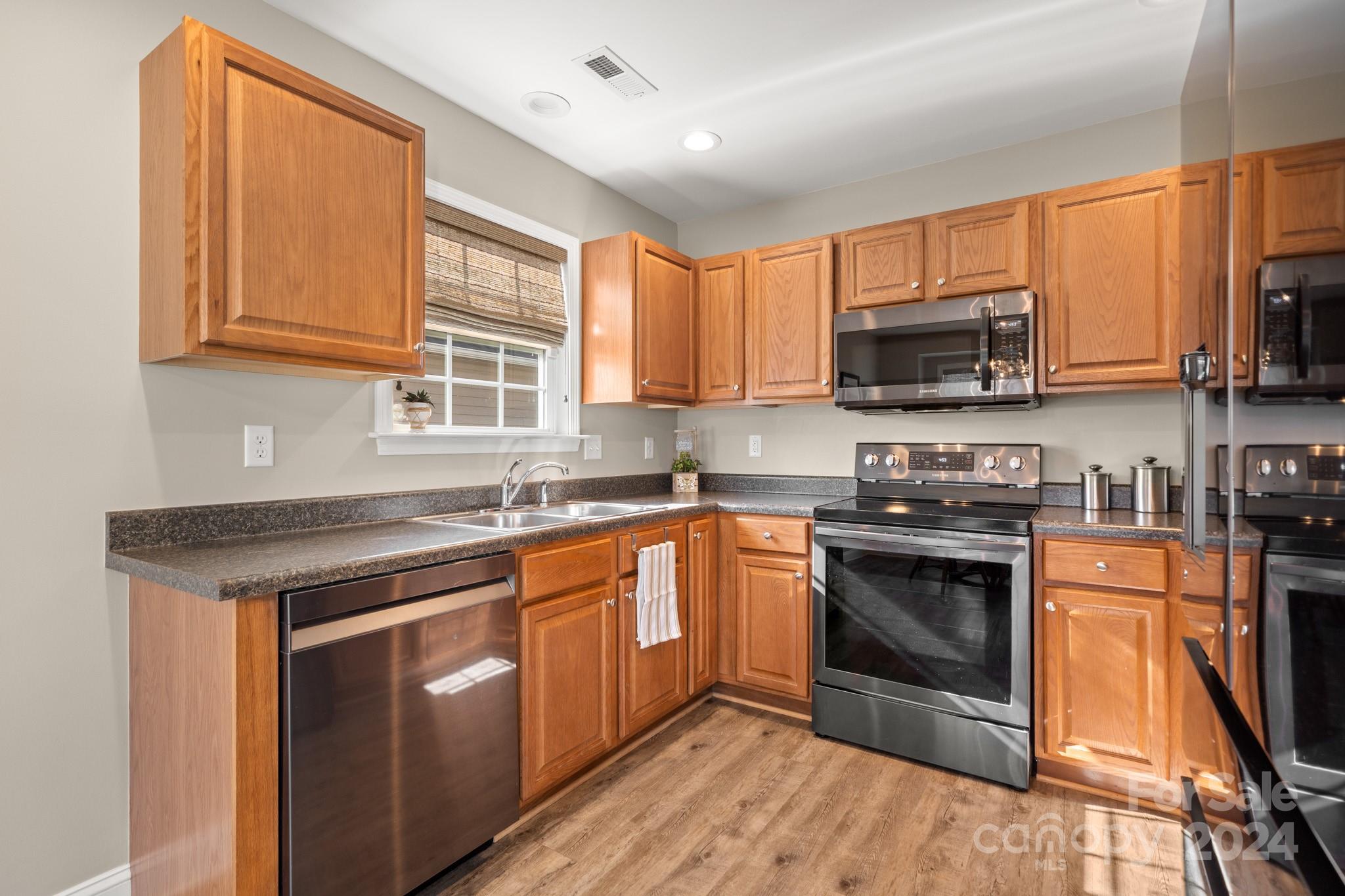 River Stone - Residential