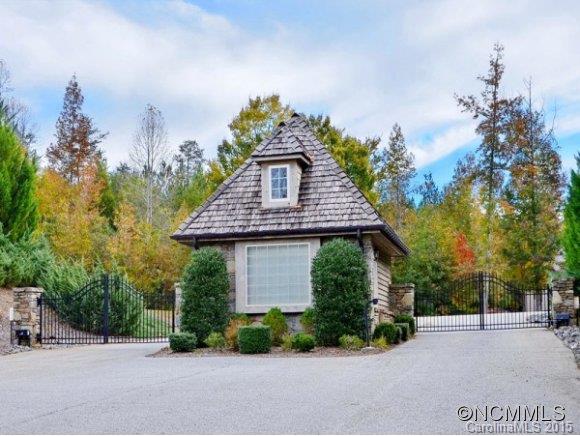 Vista at the Riverbank - Residential