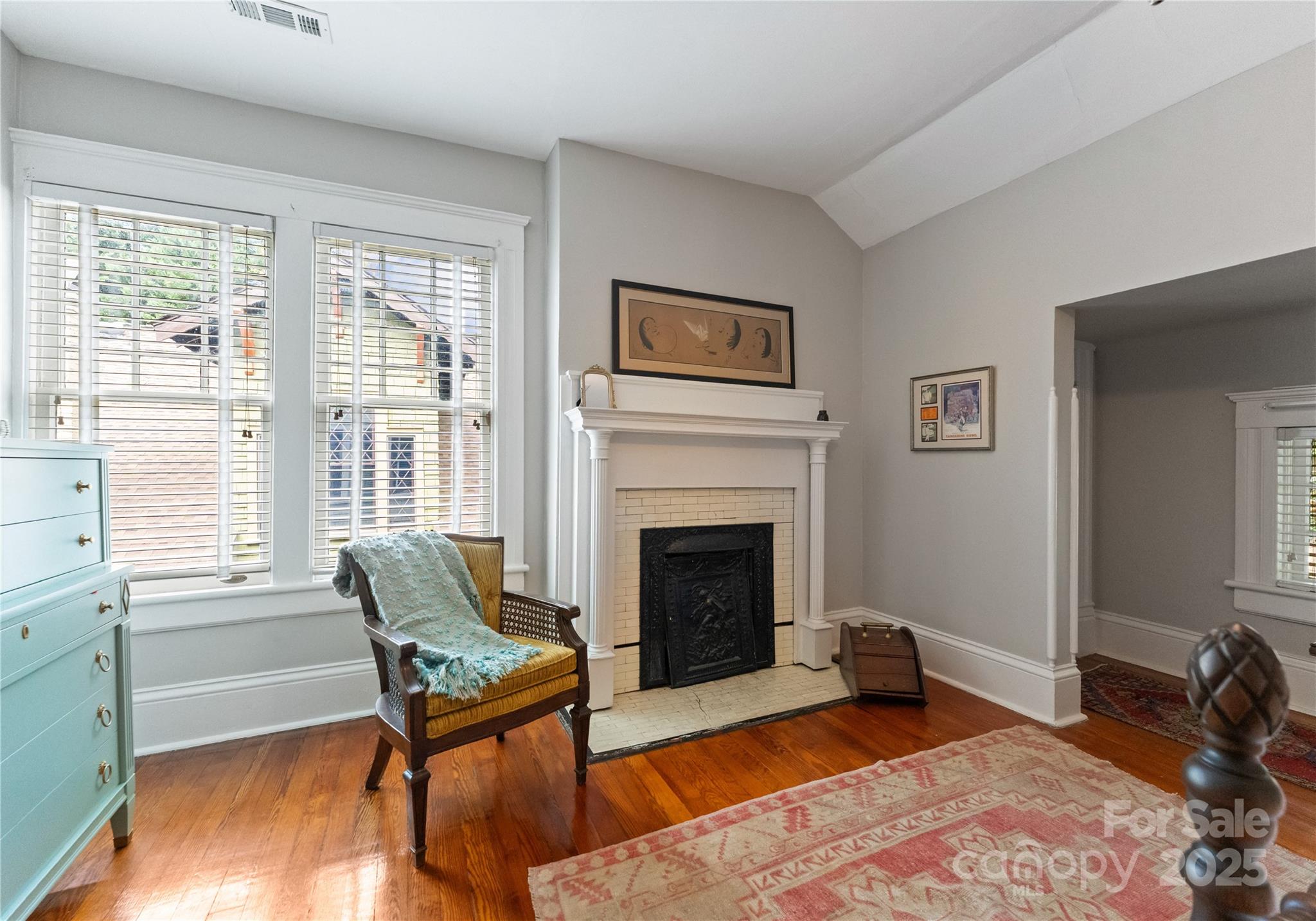 Elizabeth - Residential