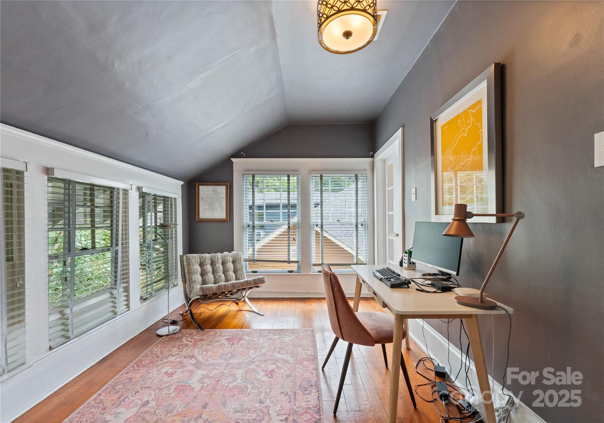 Elizabeth - Residential