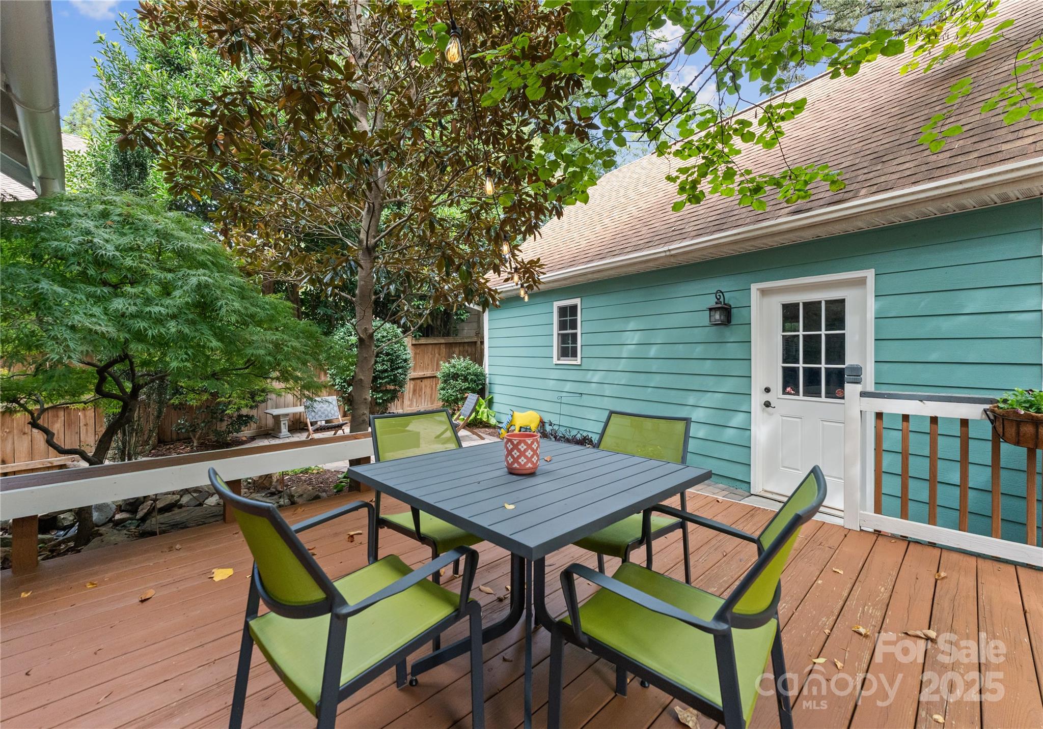 Elizabeth - Residential