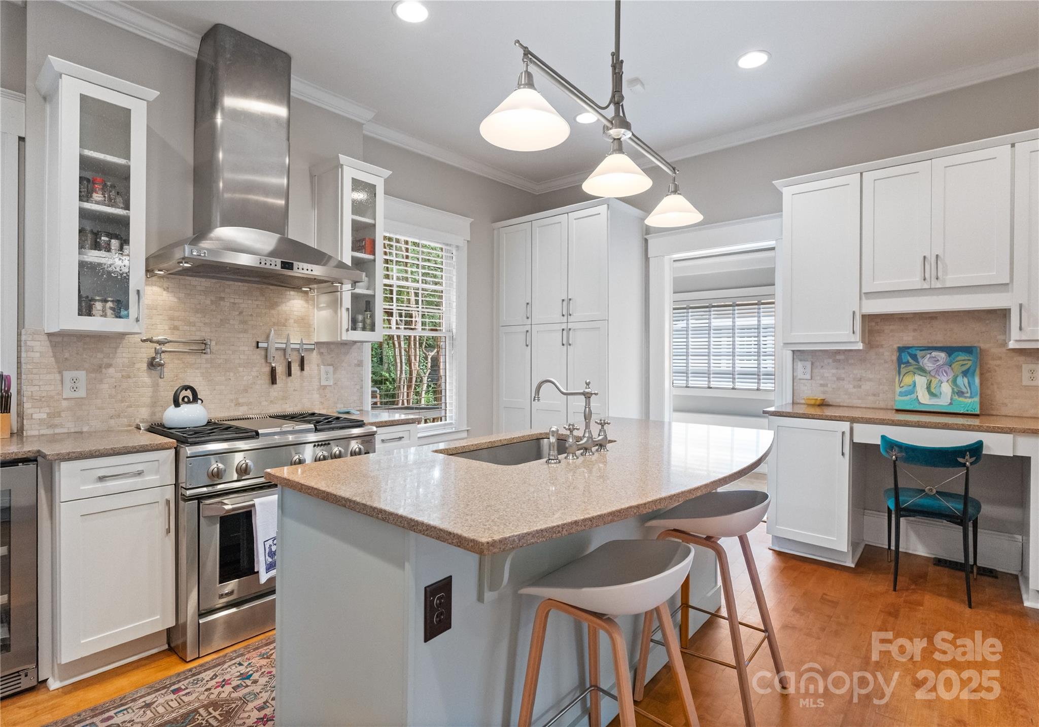 Elizabeth - Residential