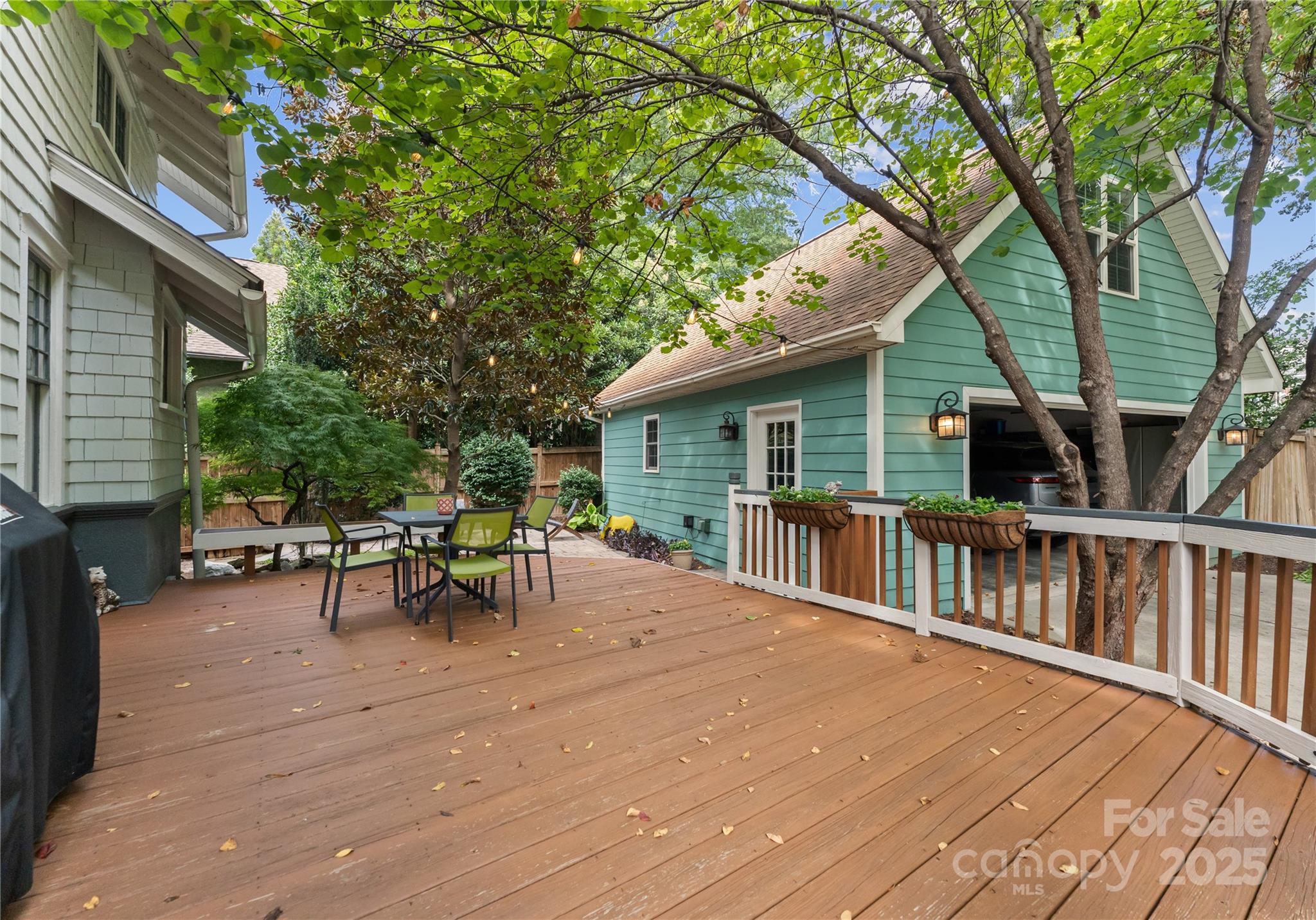 Elizabeth - Residential