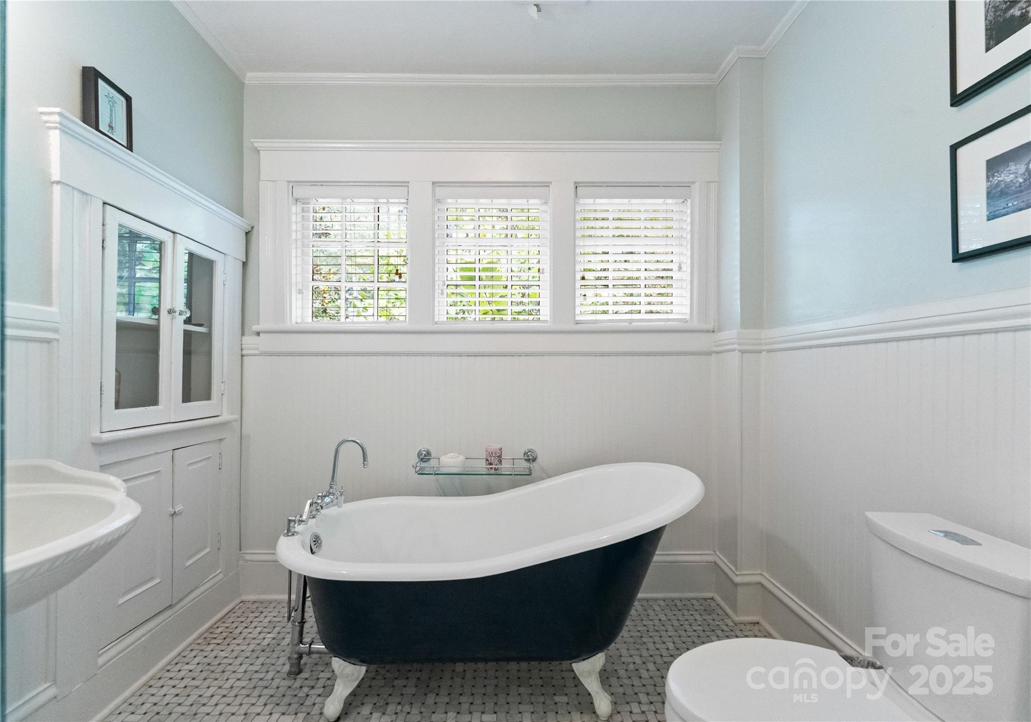 Elizabeth - Residential