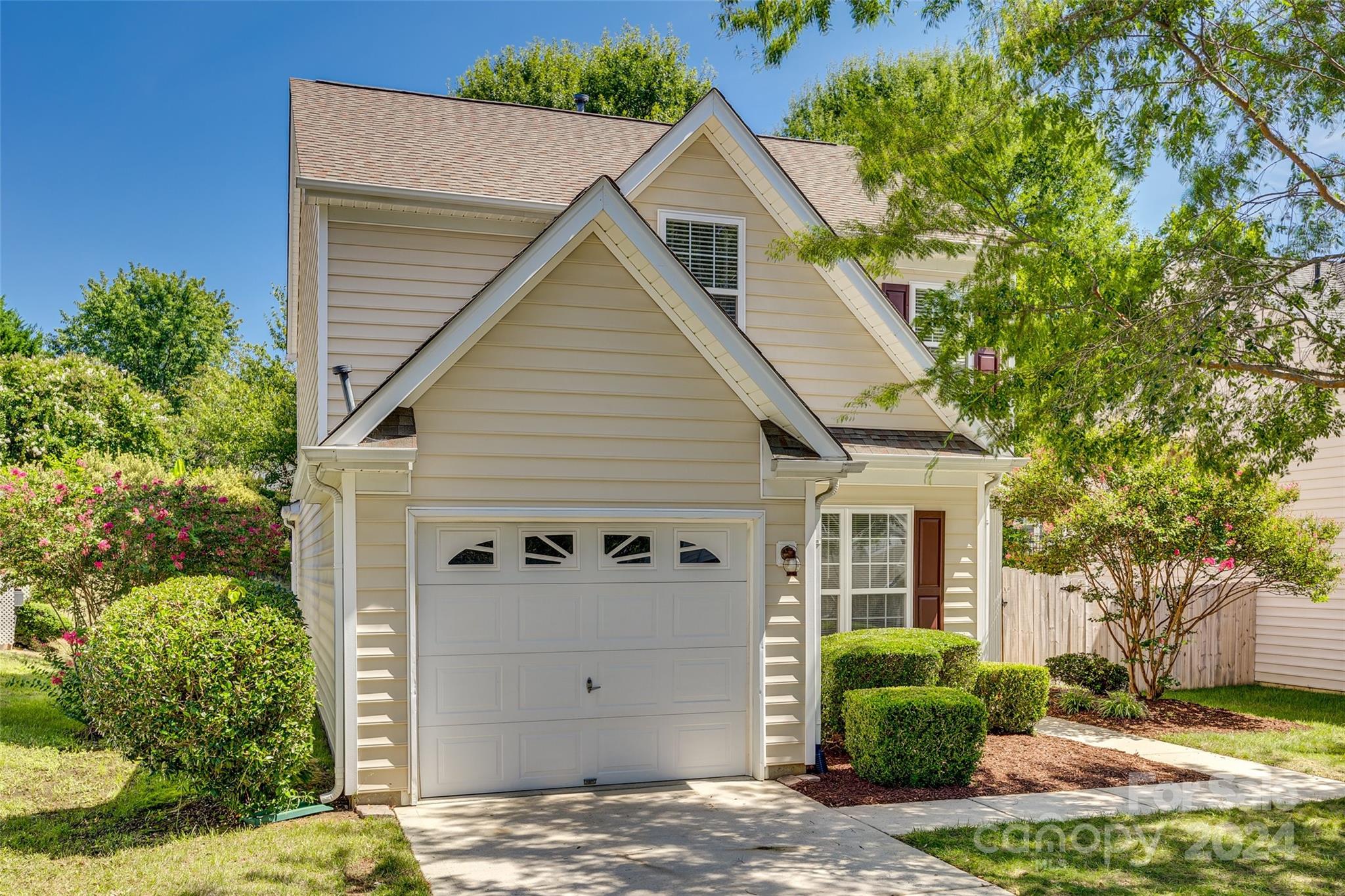 Waterstone - Residential