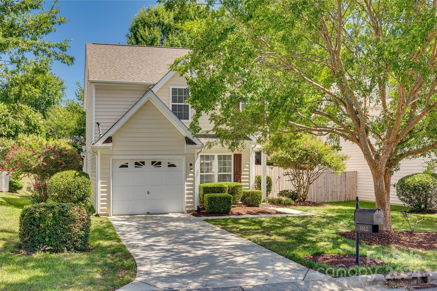 Welcome to this beautiful home in desirable Waterstone; located in sought after Fort Mill schools. This 3 bedroom, 2 ½ bathroom home – with primary on the main - just might be what you’ve been waiting for. The main level offers a 2-story great room w/ gas fireplace, formal dining room w/molding, bright kitchen, laundry, primary with vaulted ceiling, ensuite, walk in closet. The primary bath, which adjoins the spacious laundry includes double sinks, soaking tub, separate shower and private lavatory. Two additional bedrooms (one with a sitting area), a full bath and a loft finish out the upper level. Out back, a covered patio and a spacious, fenced yard. Well cared for home with landscaping. Great neighborhood w/ pool, basketball courts & playground. All new paint, new carpet! Home will be getting brand new stainless steel appliances. Home was listed prior to allowing showings. Showings began 8/31/24. Come see this beauty!