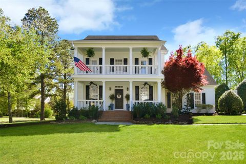 522 N Oak Drive Huntersville NC 28078