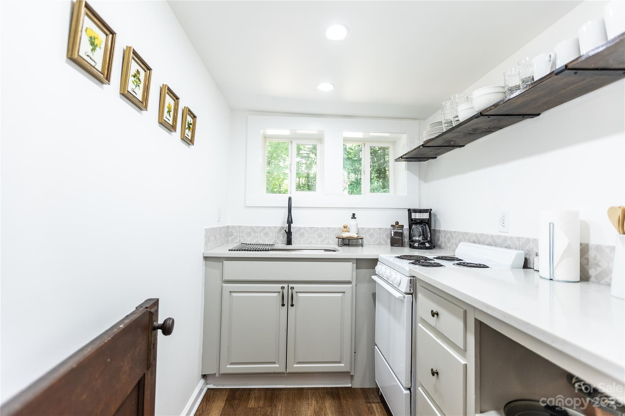 Pine Burr Park - Residential