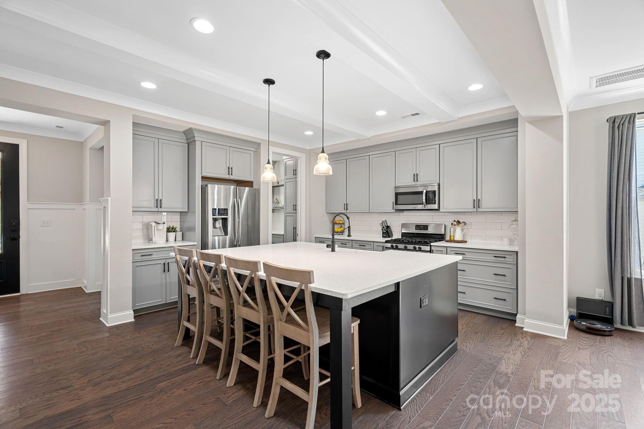 4195 Island Fox Lane