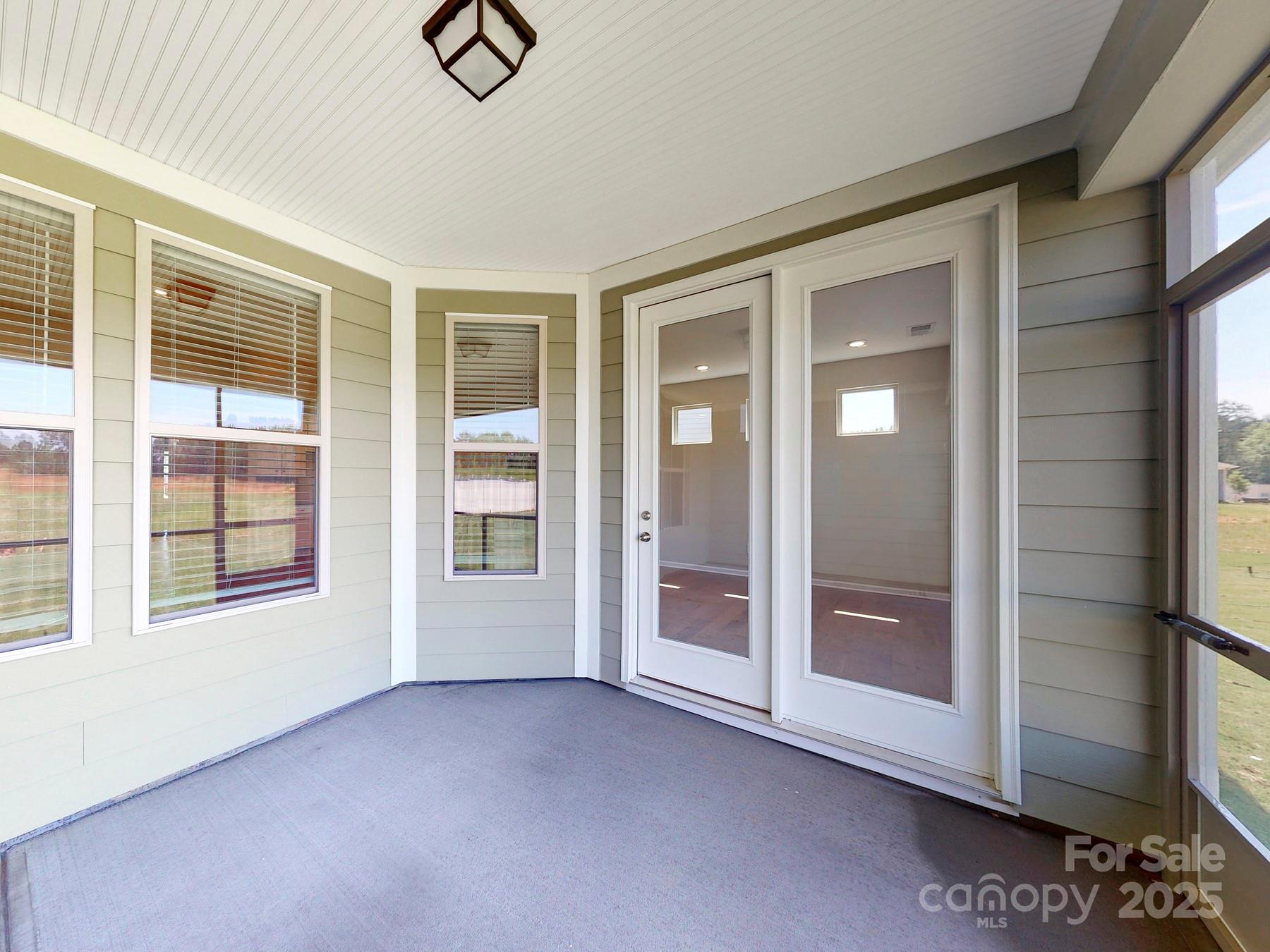 Brownstone Ridge - Residential