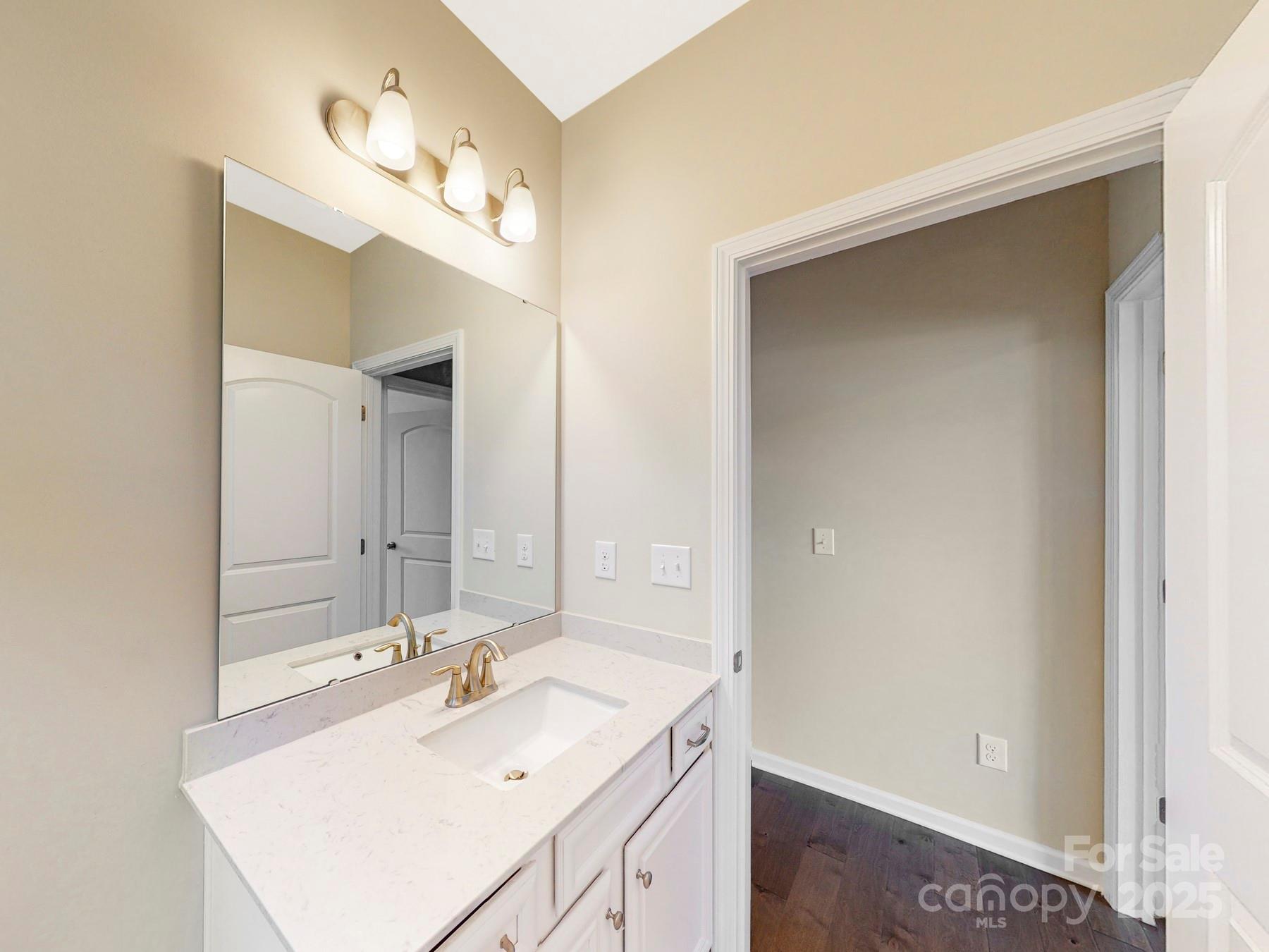 Brownstone Ridge - Residential