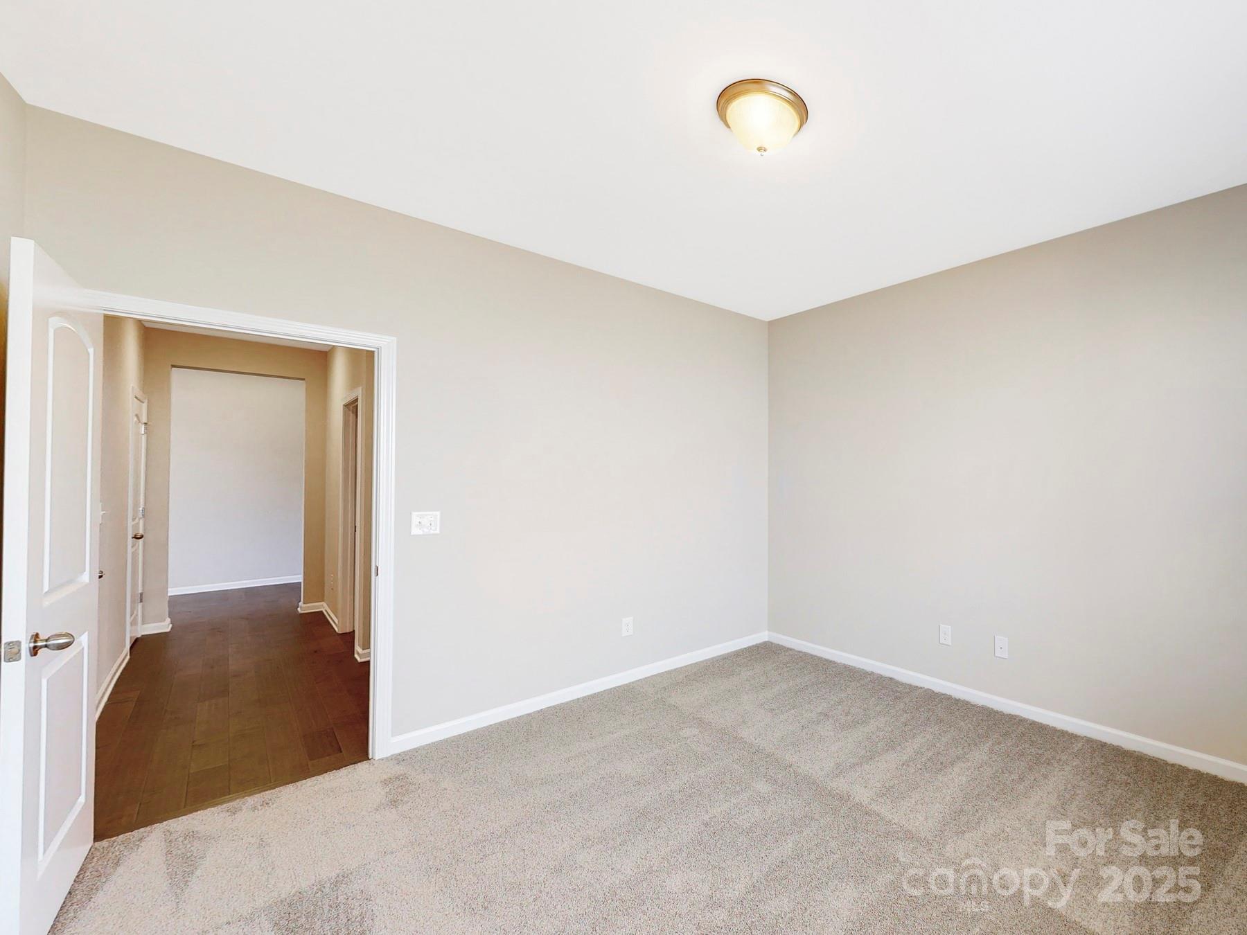 Brownstone Ridge - Residential