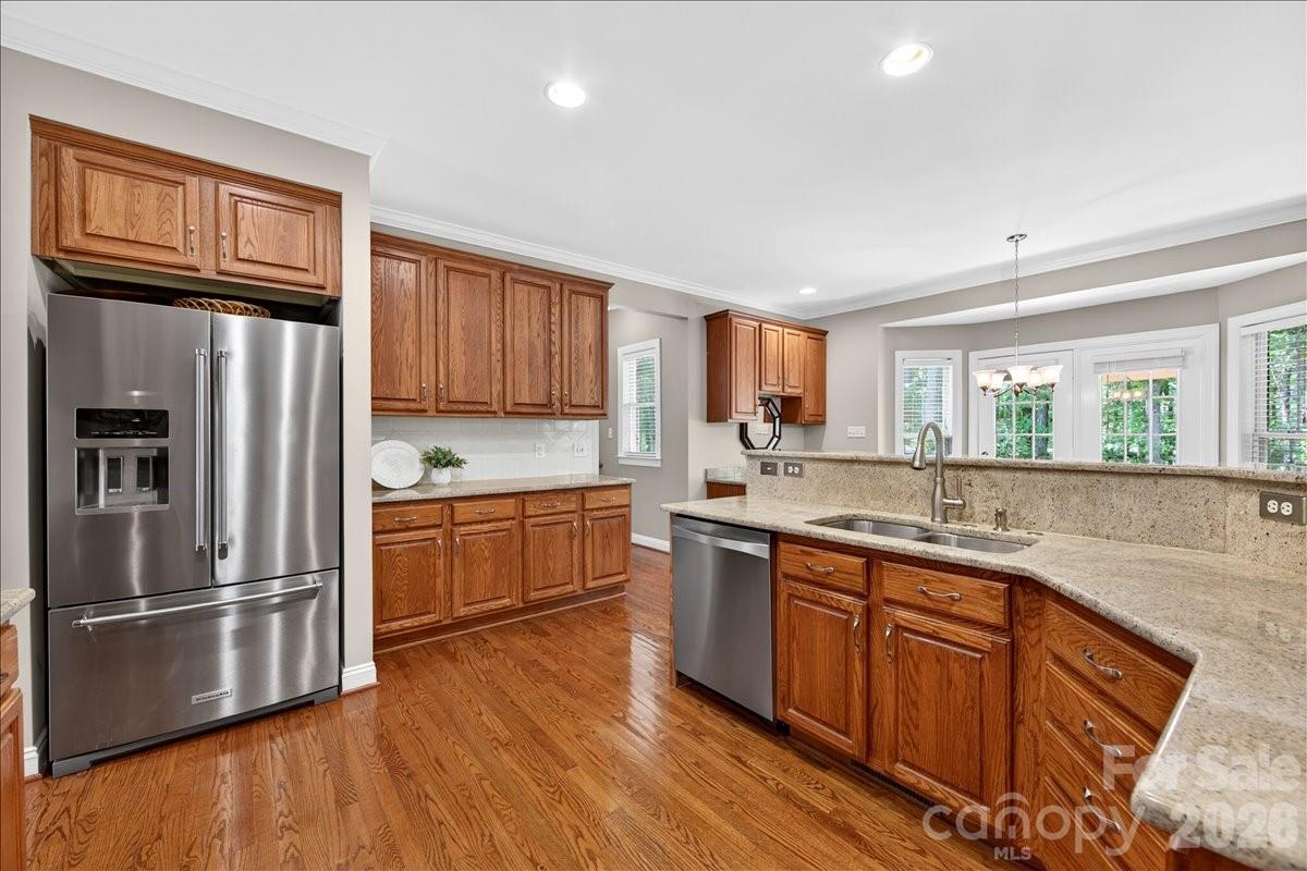 4365 Enchantment Cove Lane