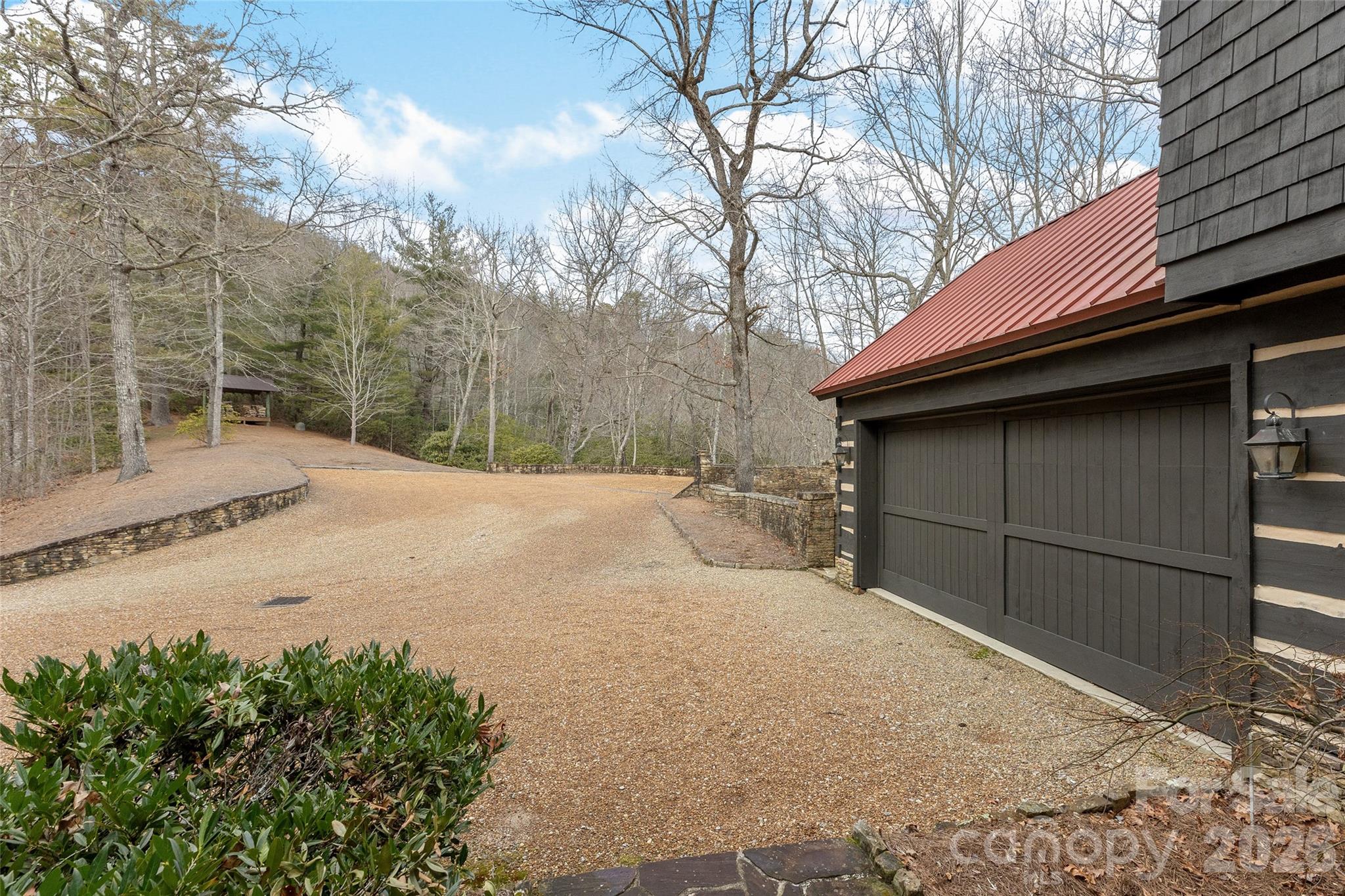 1213 Lost Valley Road