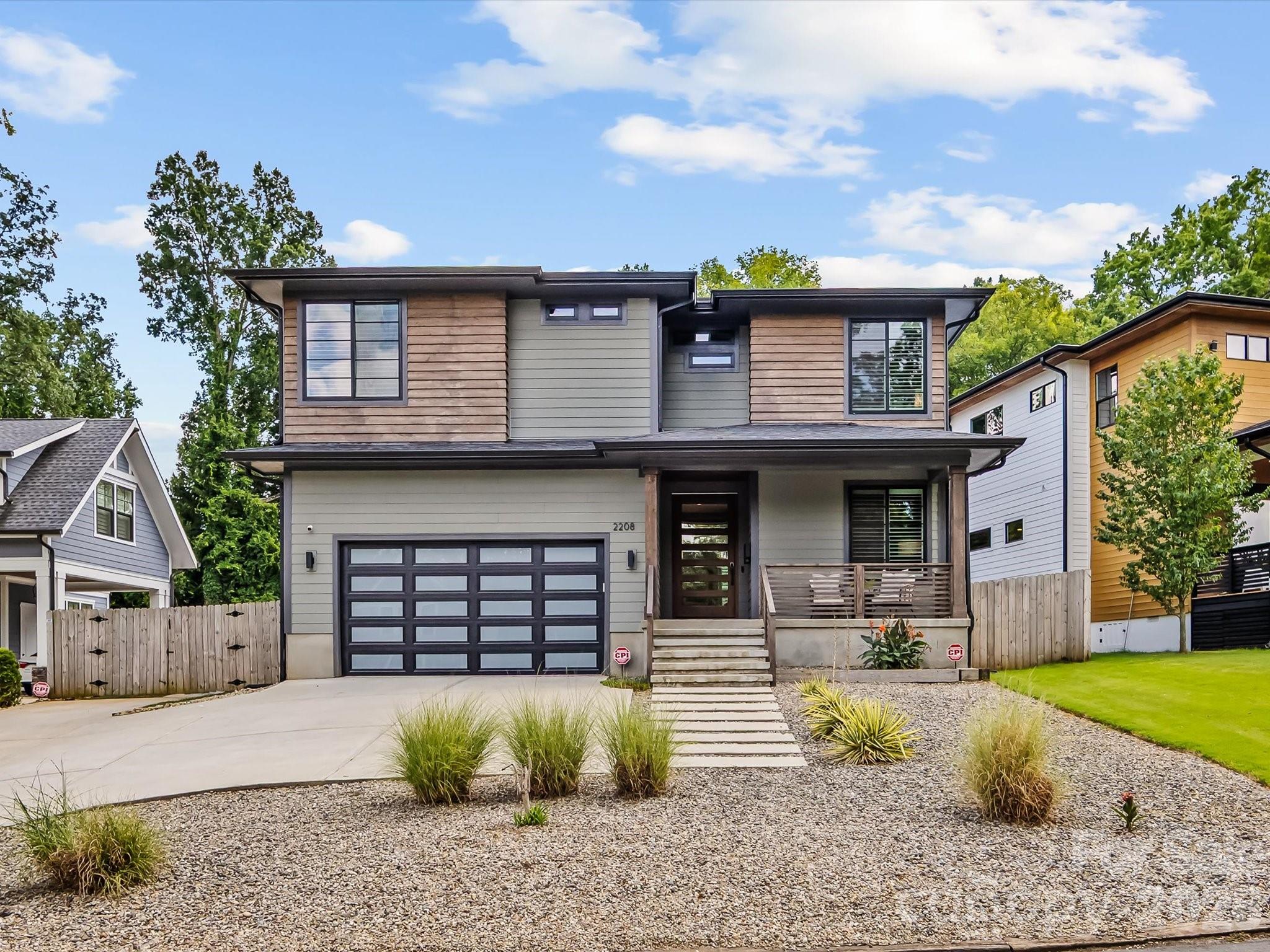 Villa Heights - Residential