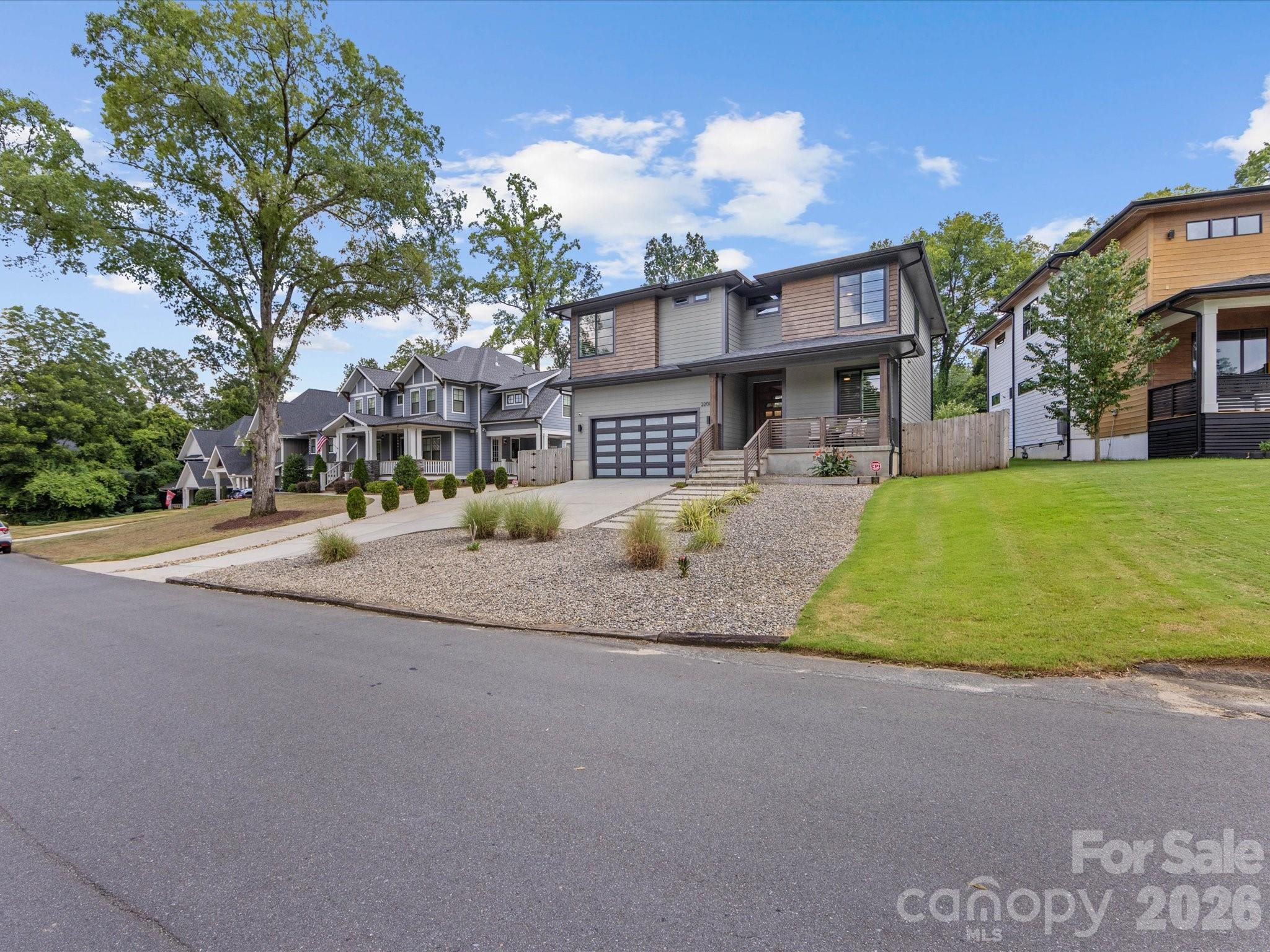 Villa Heights - Residential